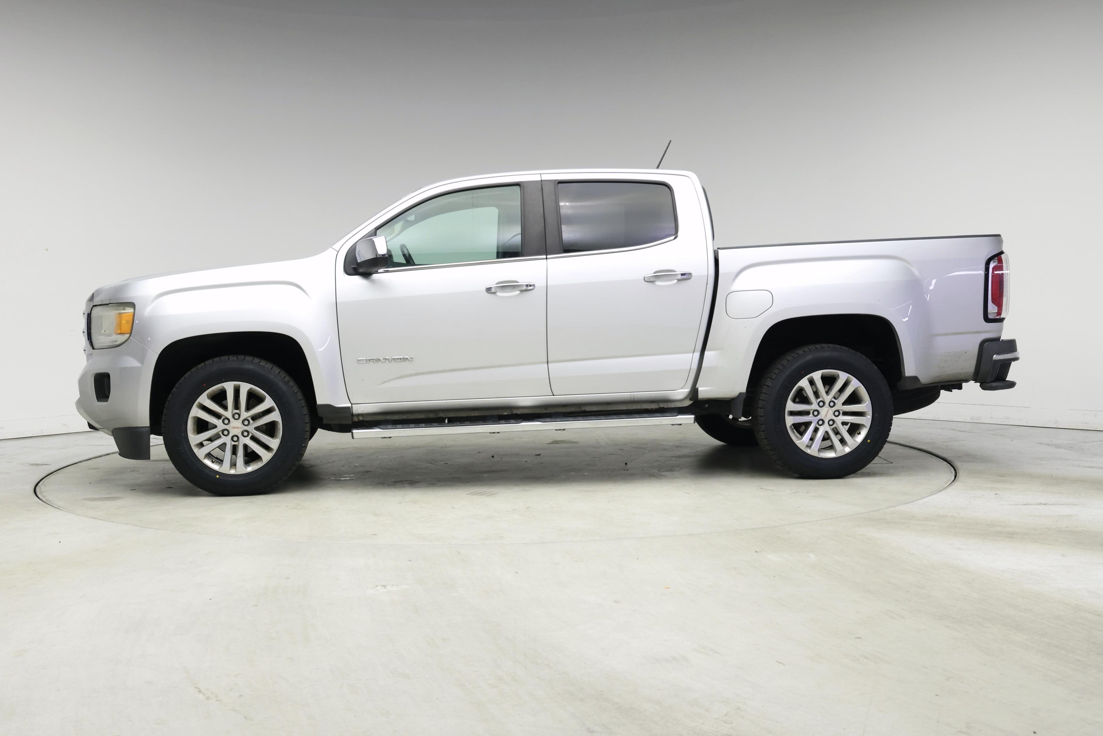 Thumbnail: 2018 GMC Canyon - 3