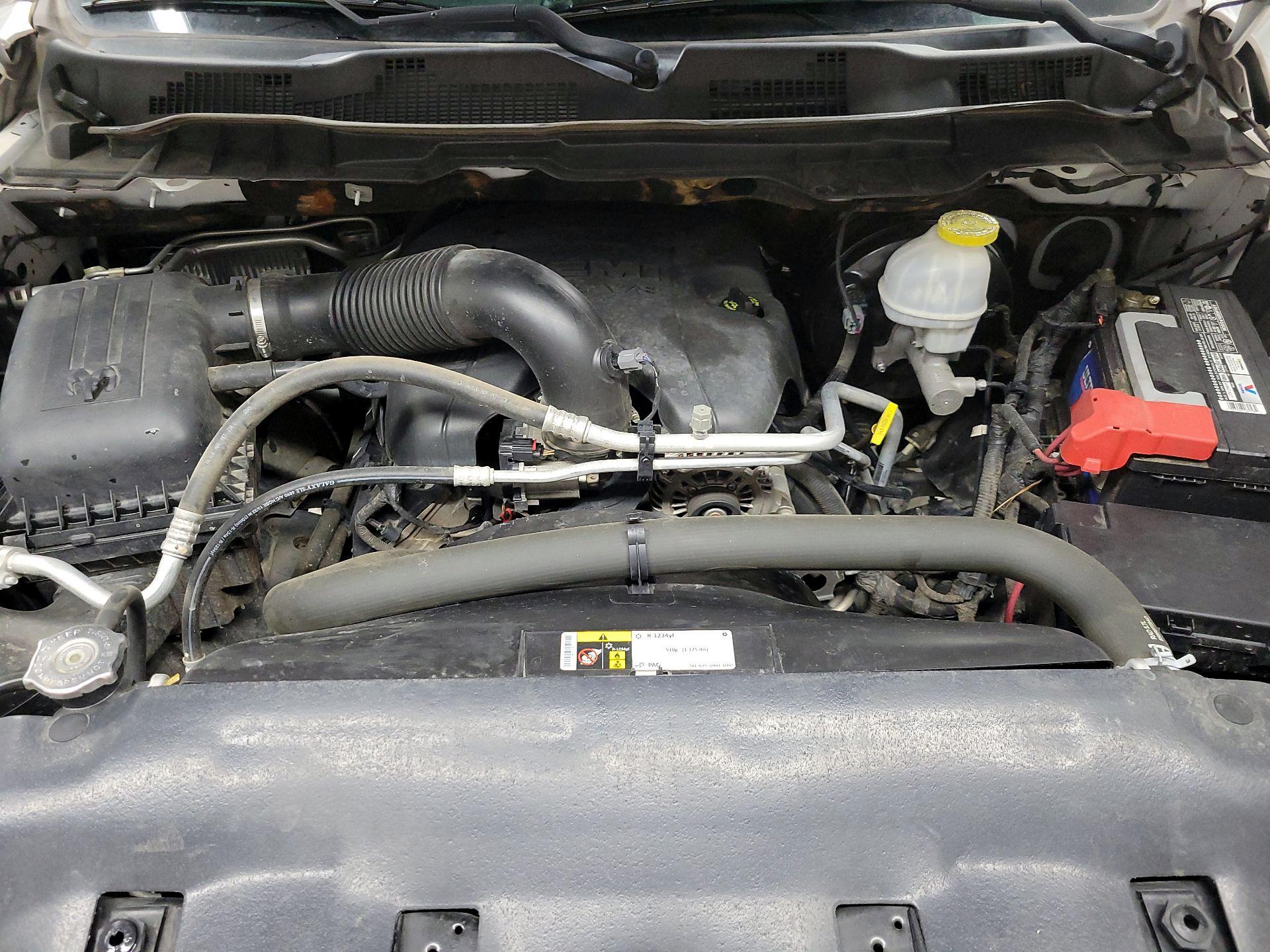 Thumbnail: 2019 RAM 1500 Classic - 18