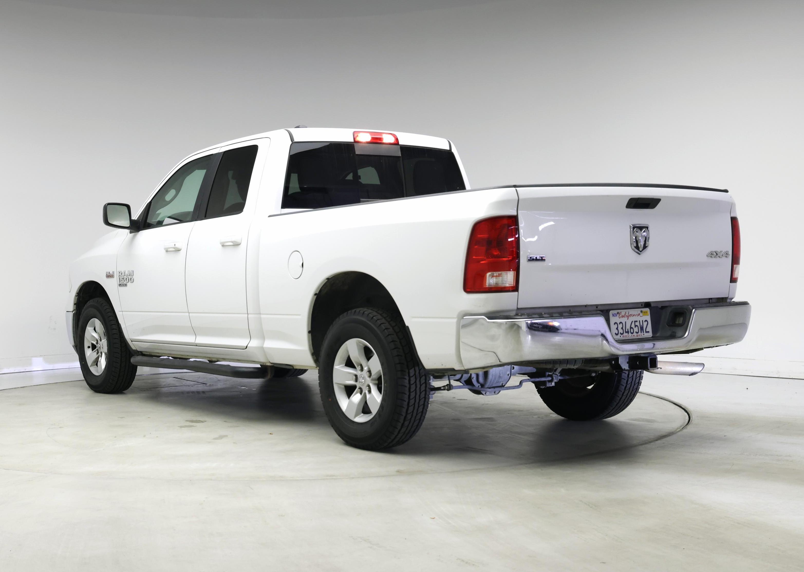 Thumbnail: 2019 RAM 1500 Classic - 2