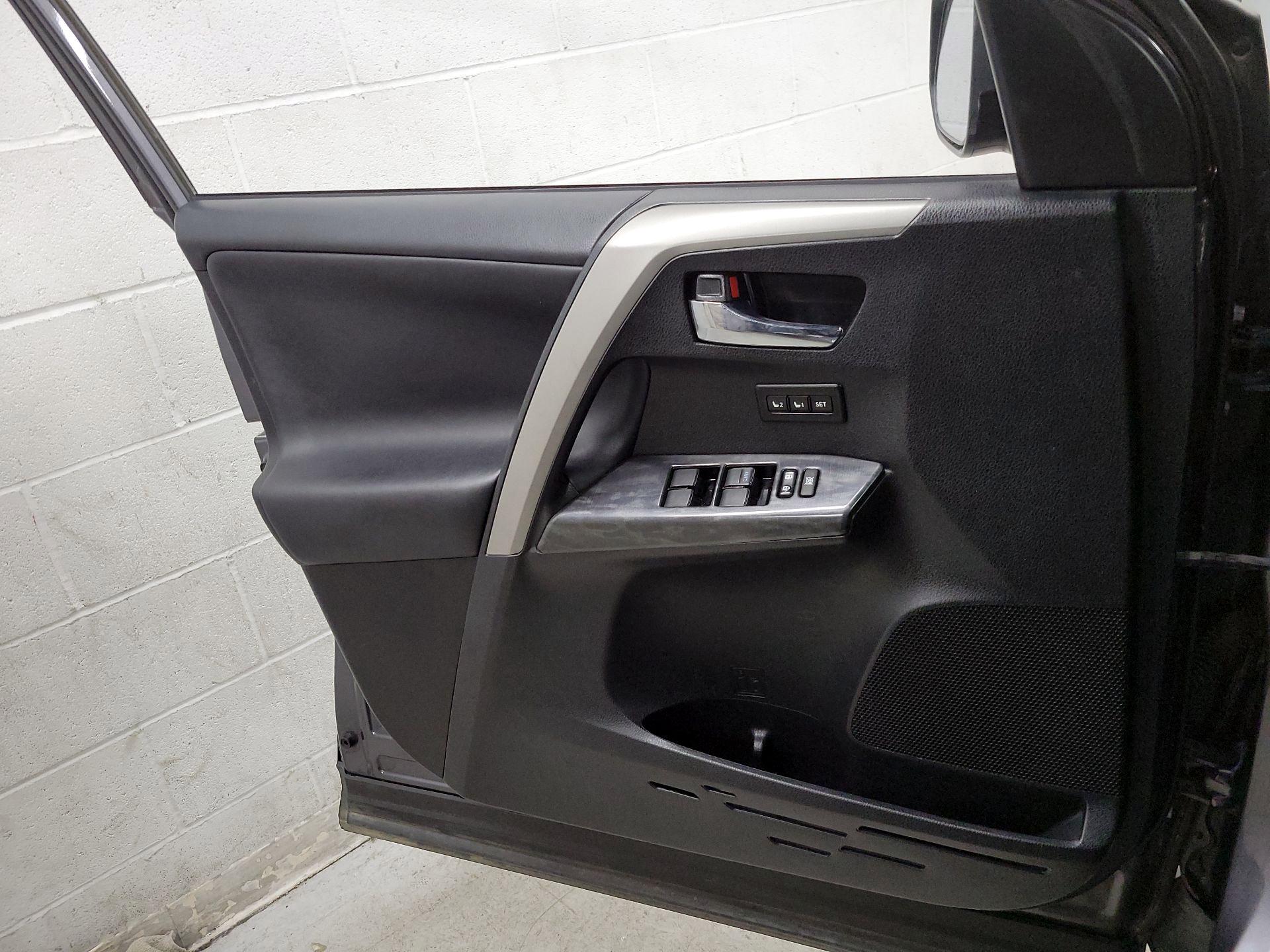 Thumbnail: 2017 Toyota RAV4 - 12