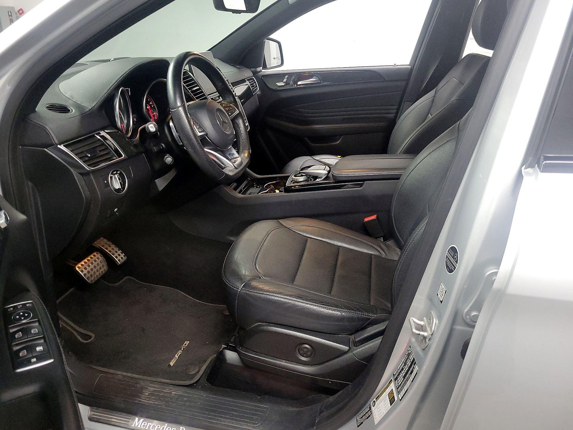 Thumbnail: 2016 Mercedes-Benz GLE - 11