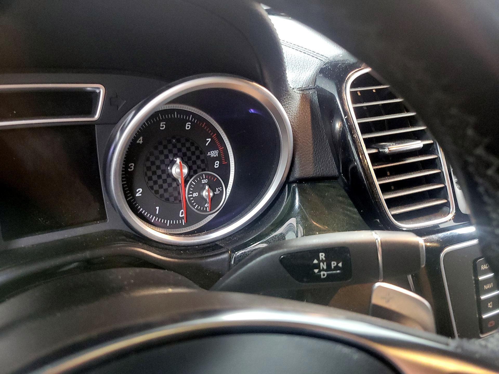 Thumbnail: 2016 Mercedes-Benz GLE - 15