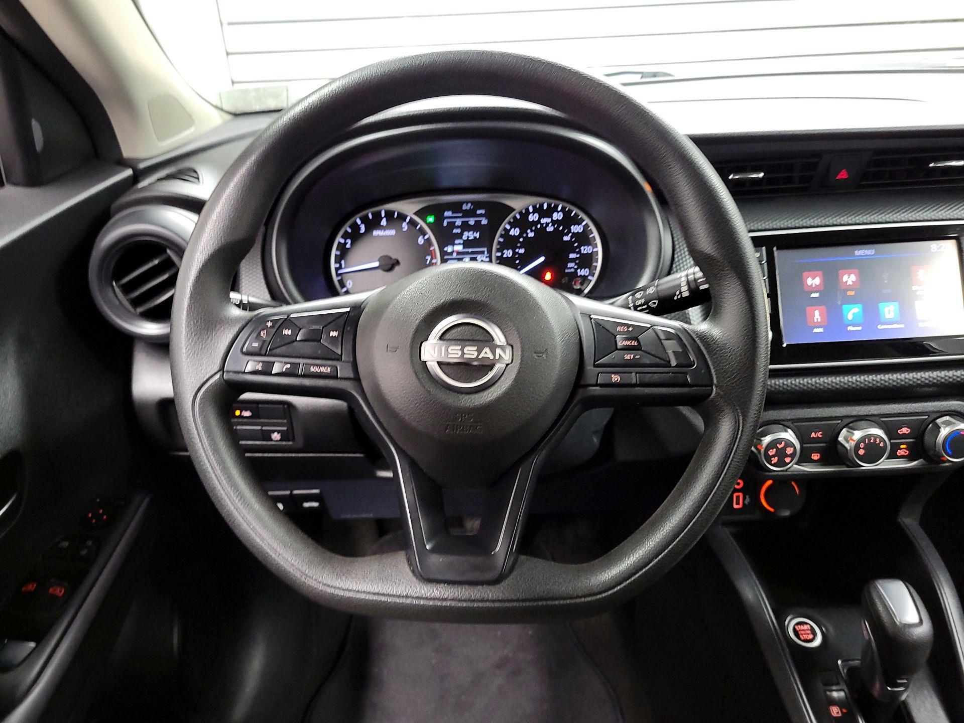 Thumbnail: 2023 Nissan Kicks - 10