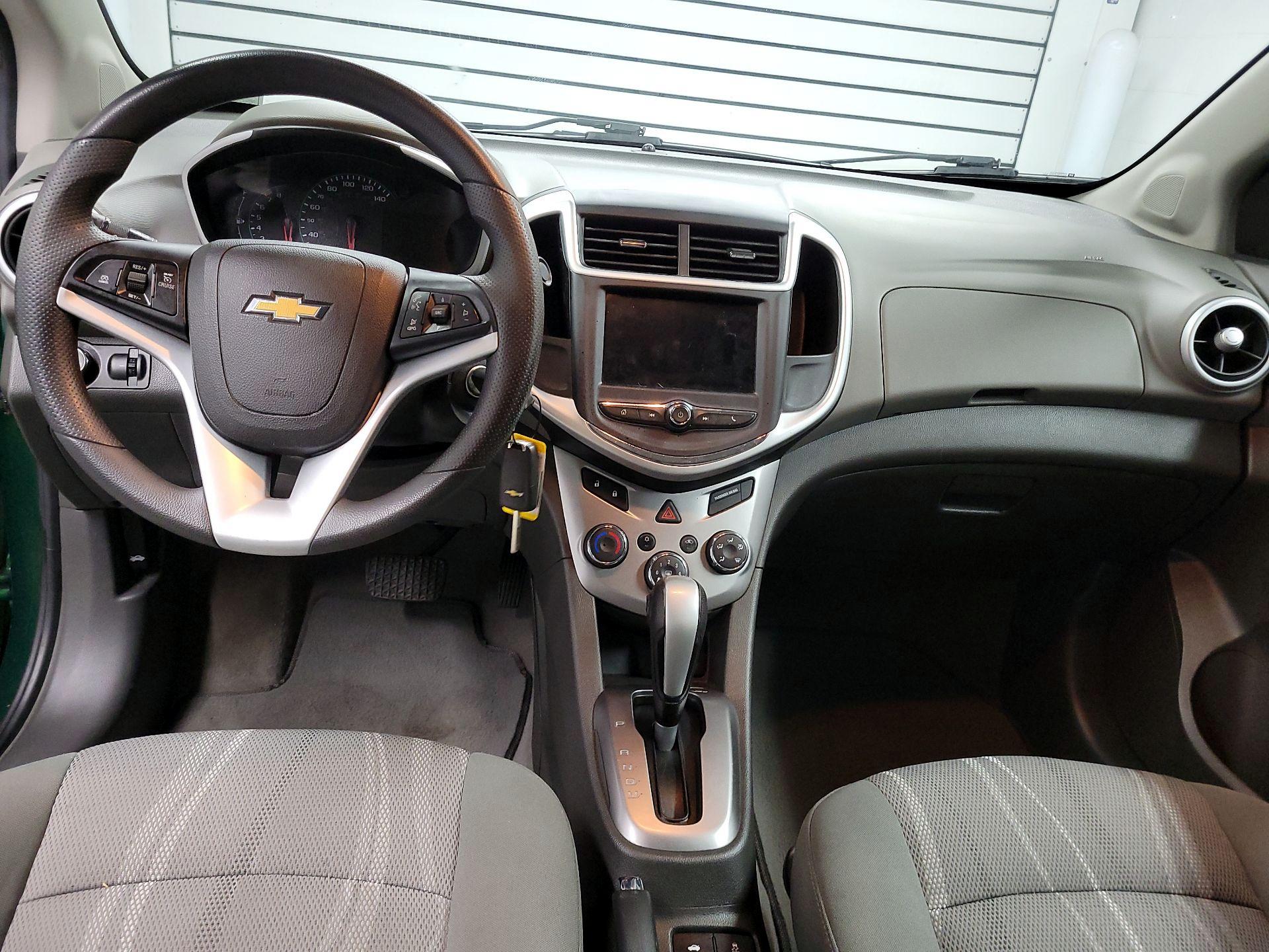 Thumbnail: 2018 Chevrolet Sonic - 9