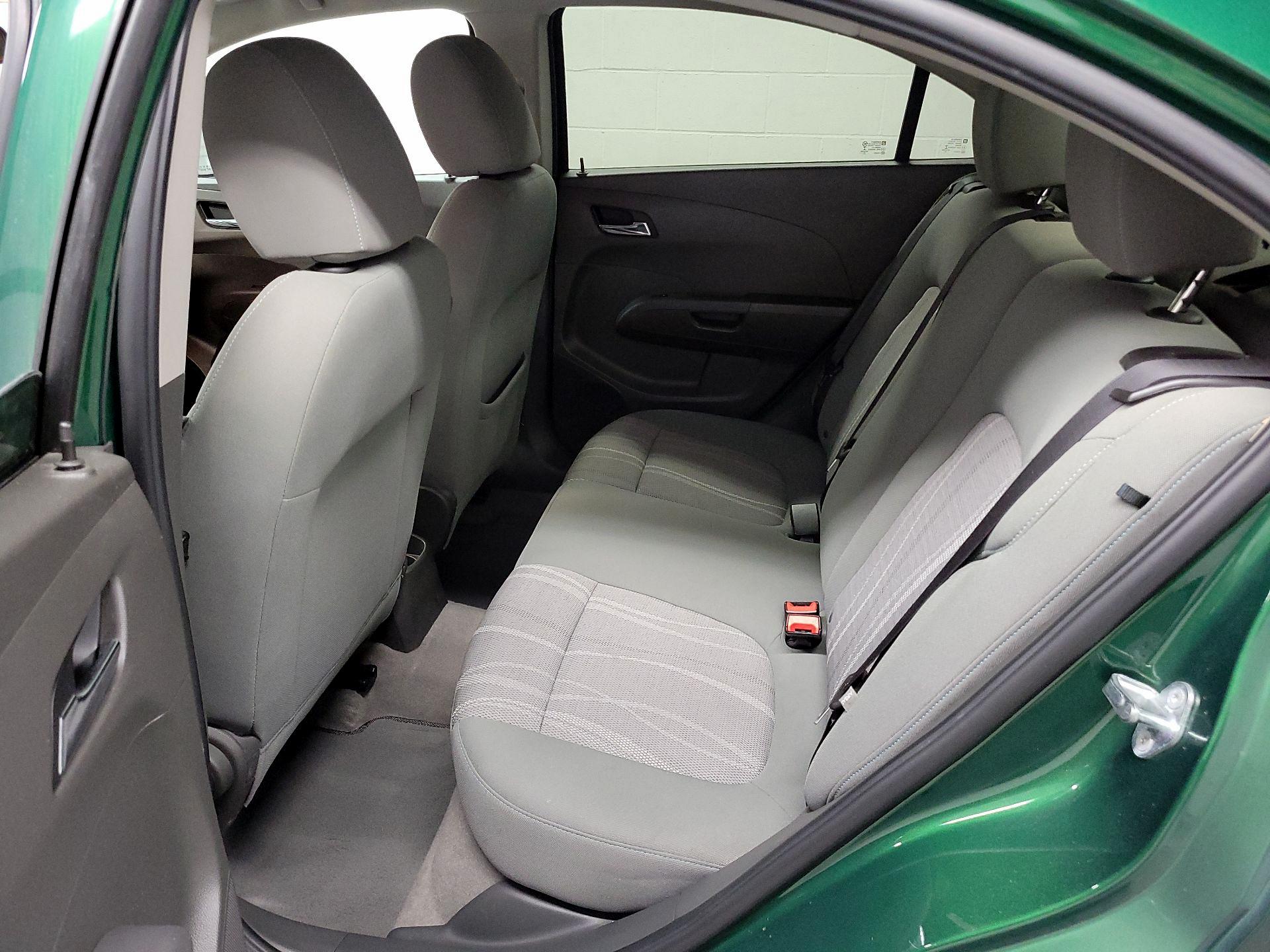 Thumbnail: 2018 Chevrolet Sonic - 18