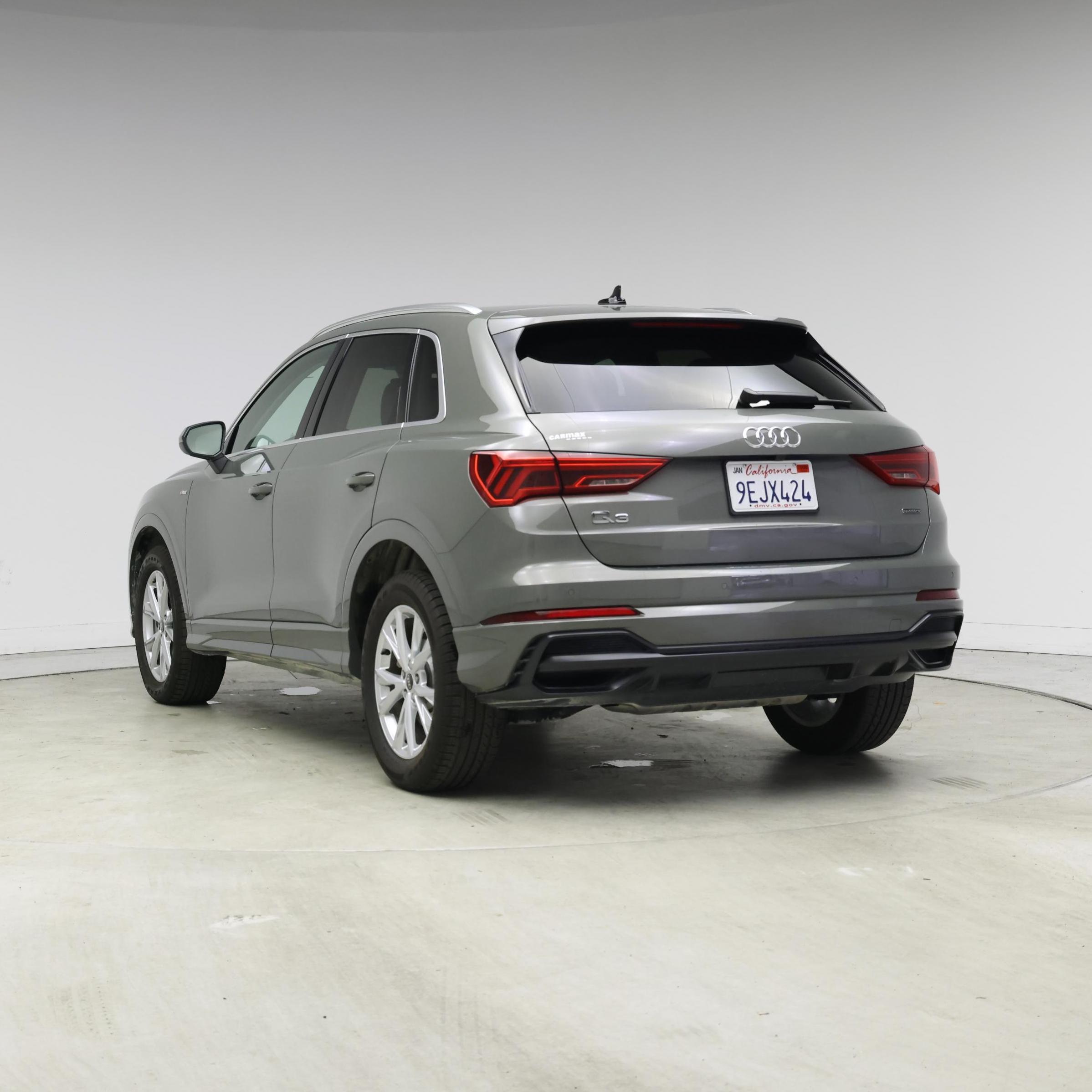 Thumbnail: 2022 Audi Q3 - 2