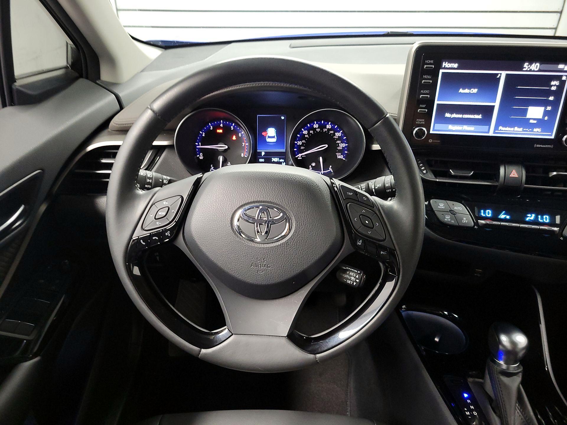 Thumbnail: 2021 Toyota C-HR - 10