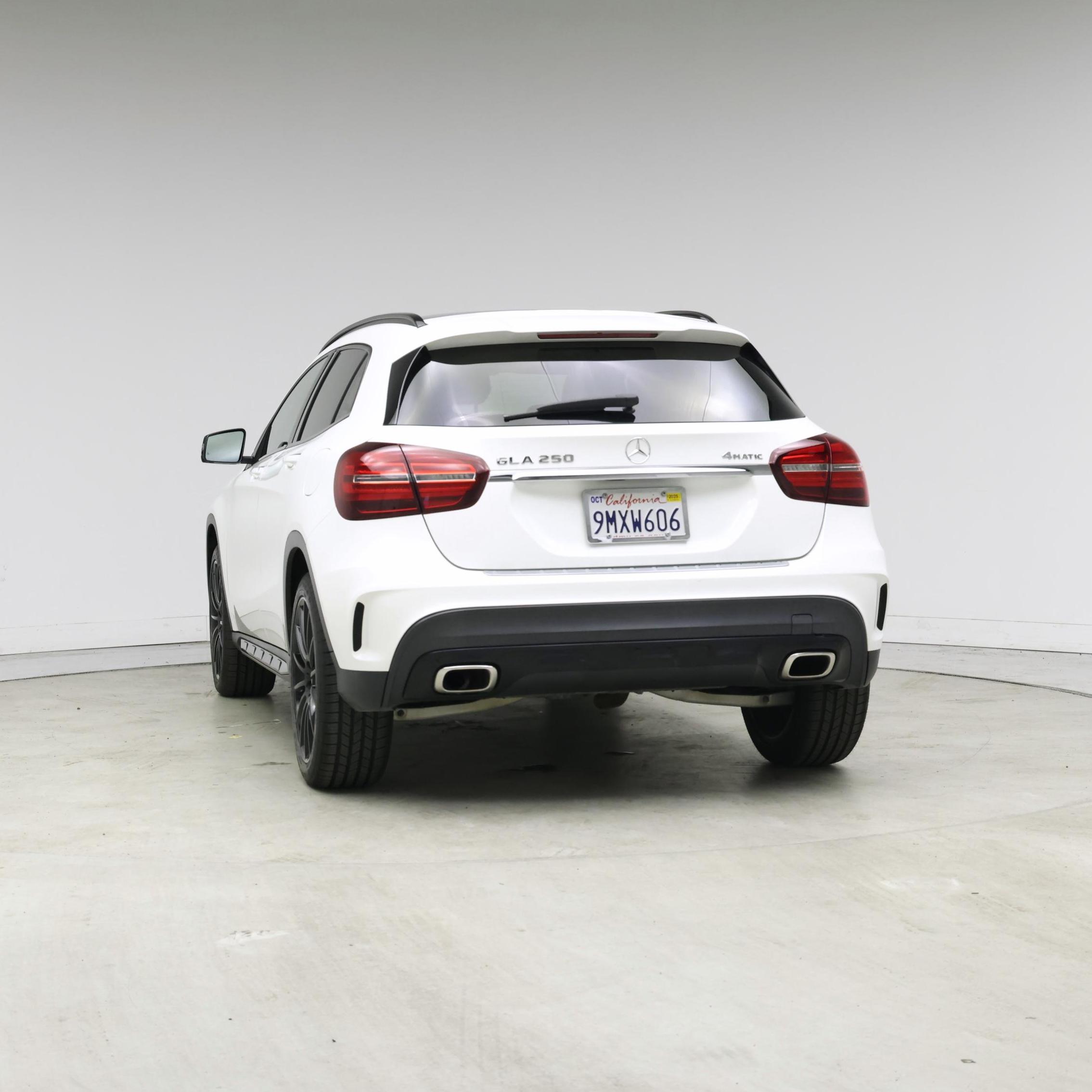 Thumbnail: 2020 Mercedes-Benz GLA - 6