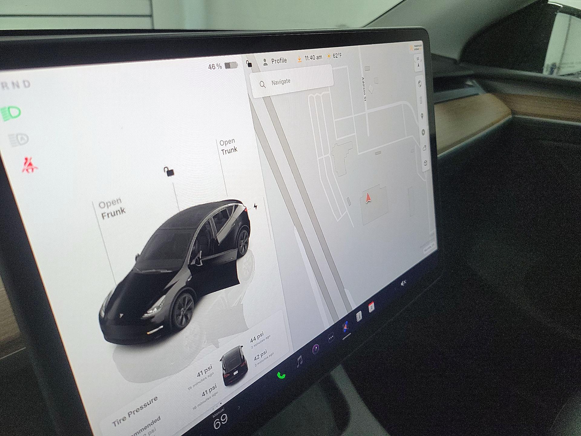 Thumbnail: 2025 Tesla Model Y - 13