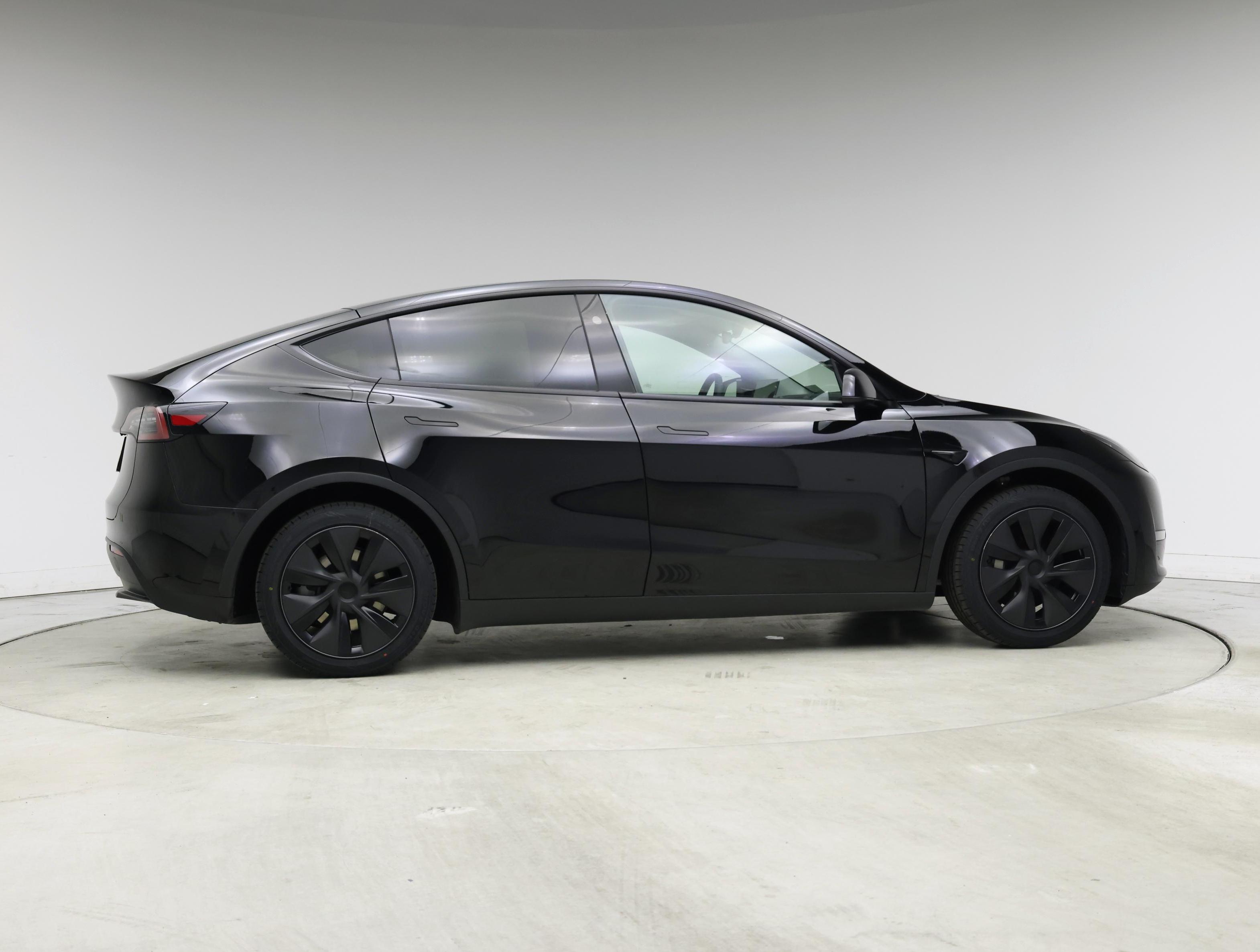 Thumbnail: 2025 Tesla Model Y - 7