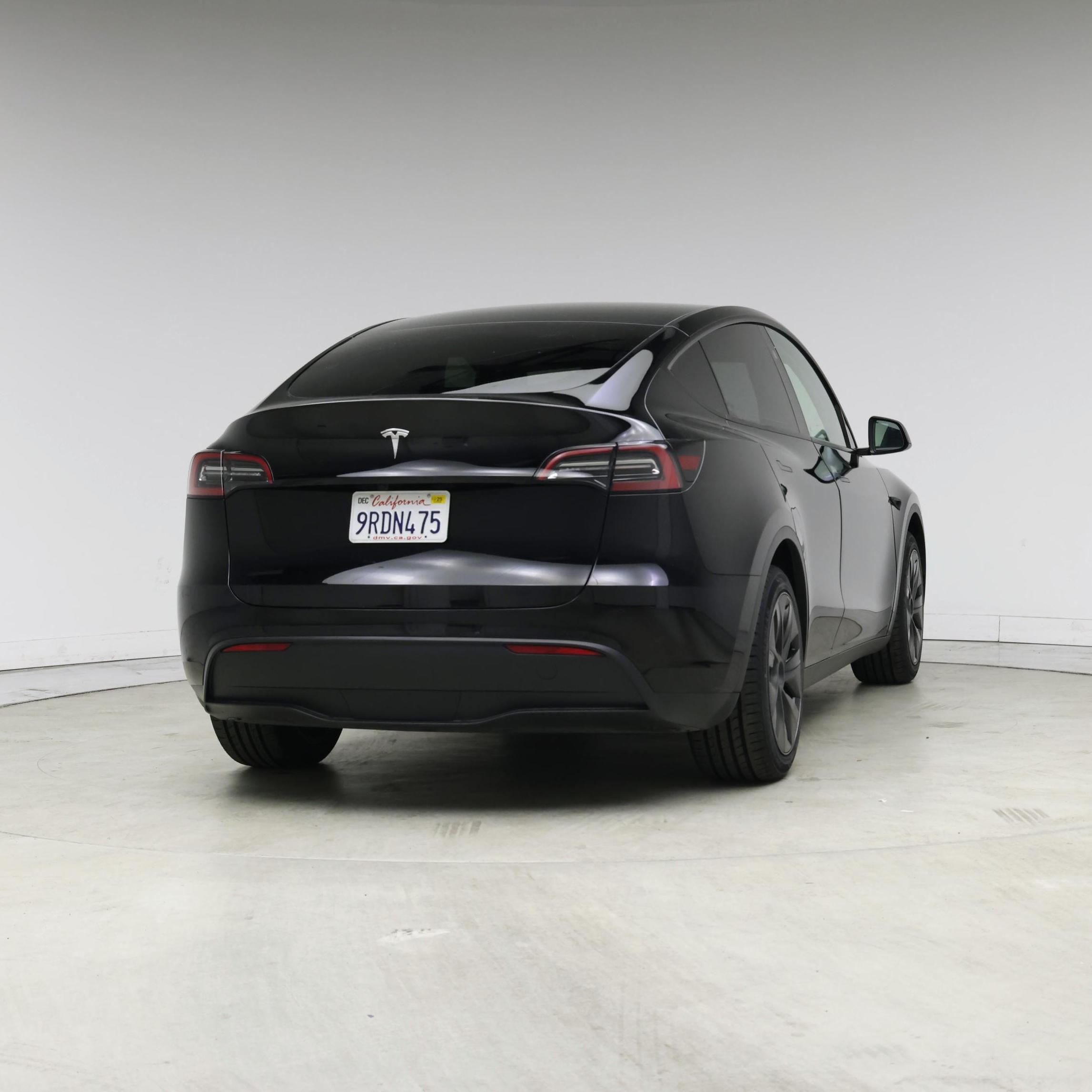 Thumbnail: 2025 Tesla Model Y - 8