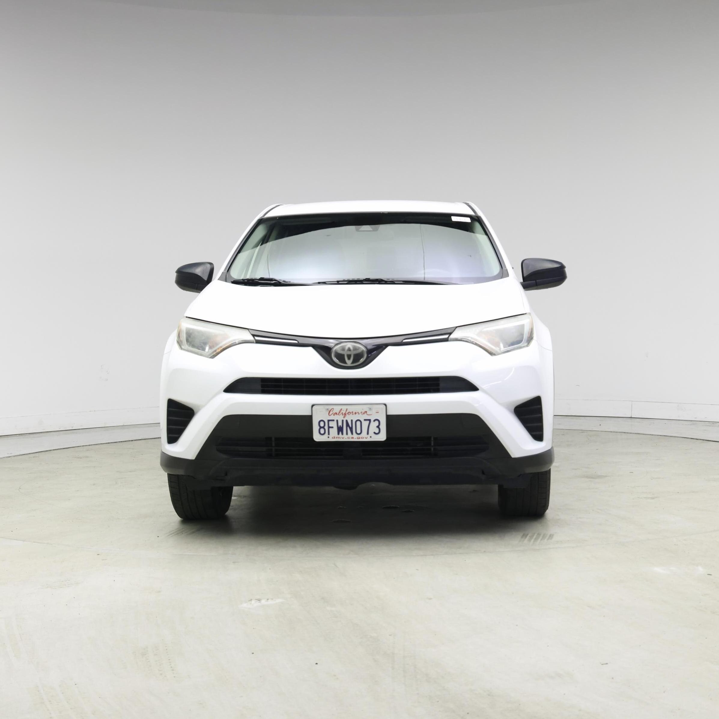Thumbnail: 2018 Toyota RAV4 - 5
