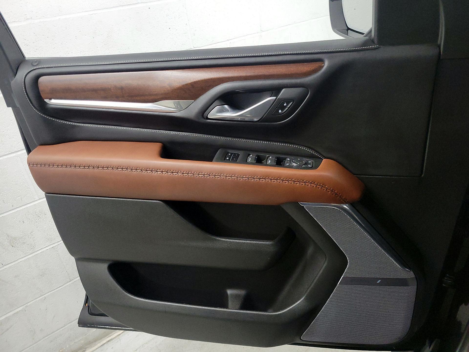 Thumbnail: 2023 GMC Yukon - 12