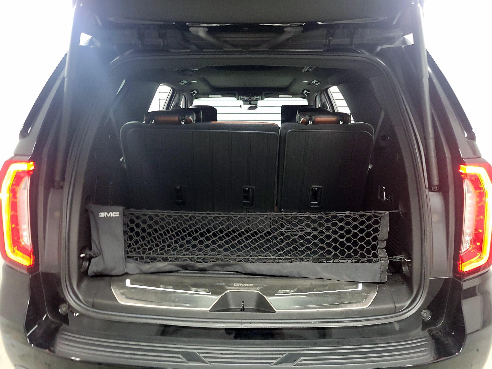 Thumbnail: 2023 GMC Yukon - 18