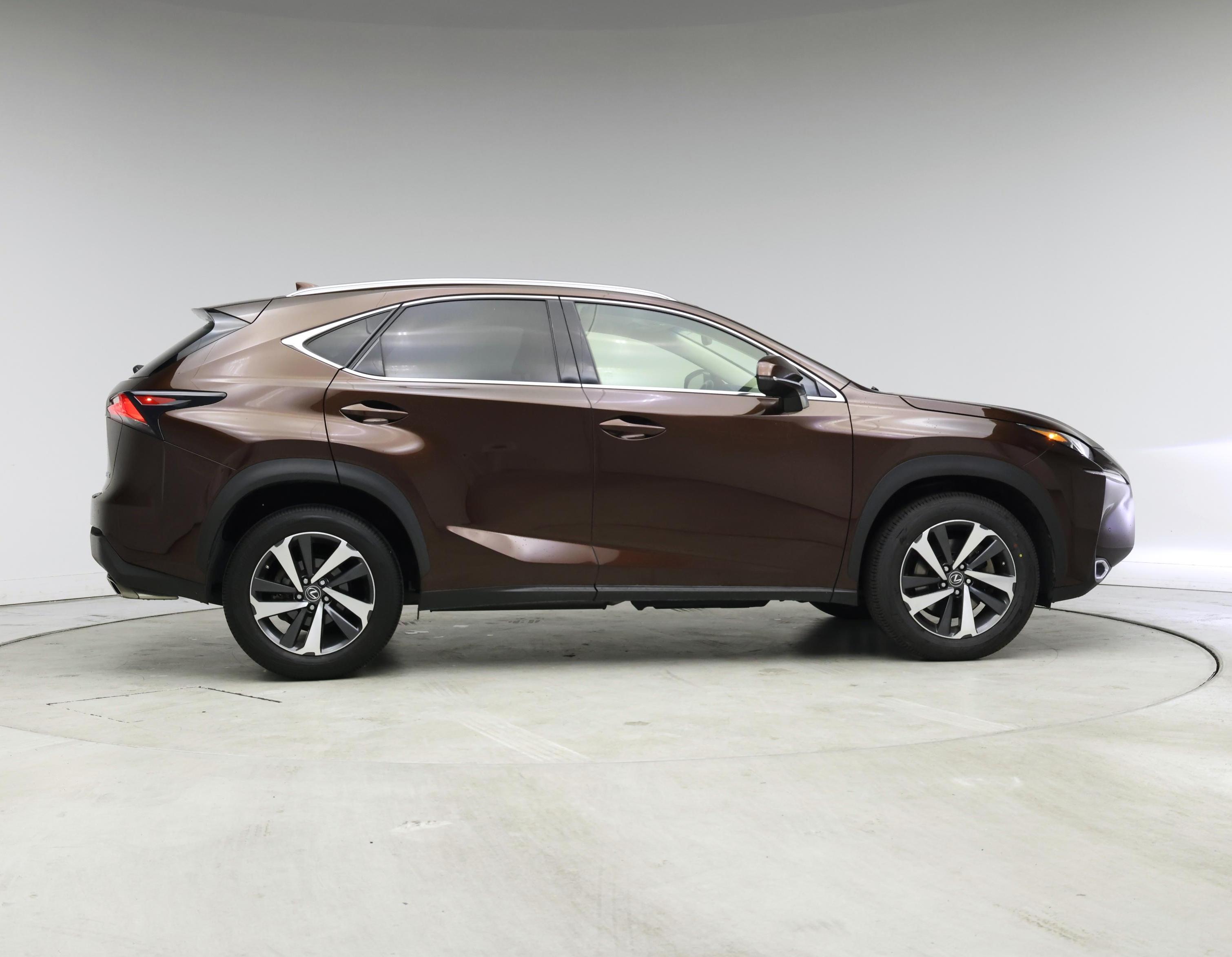 Thumbnail: 2017 Lexus NX - 7