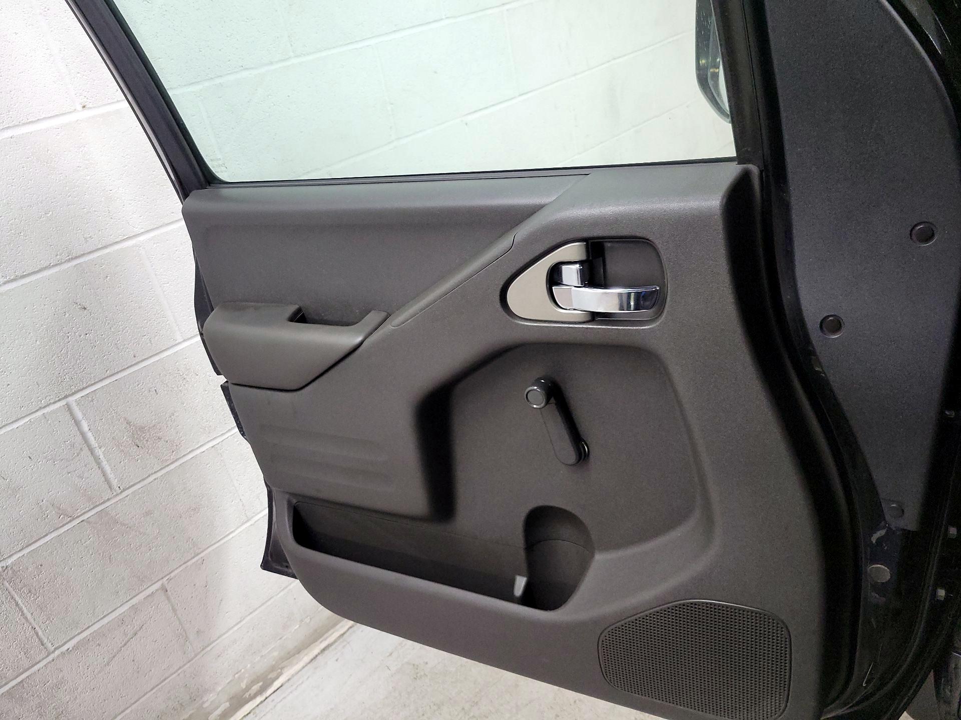 Thumbnail: 2018 Nissan Frontier - 12