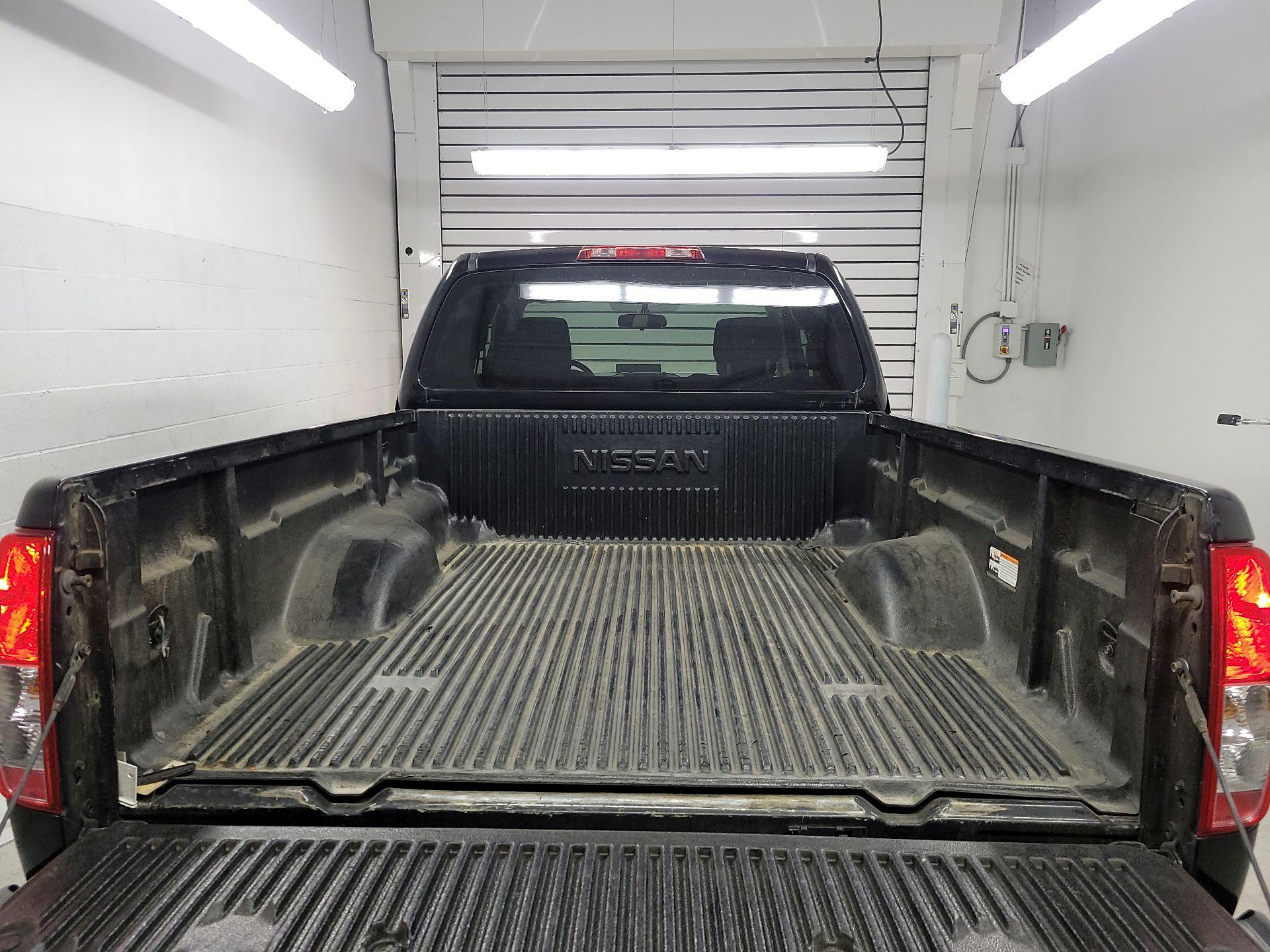 Thumbnail: 2018 Nissan Frontier - 17