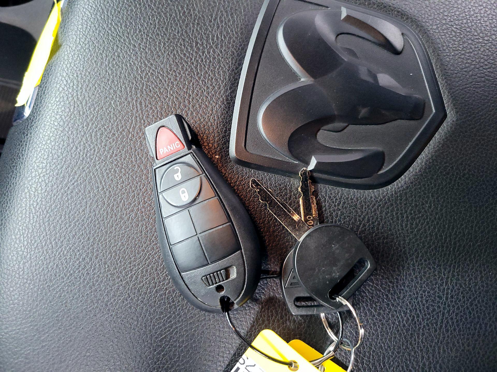 Thumbnail: 2021 RAM 1500 Classic - 20