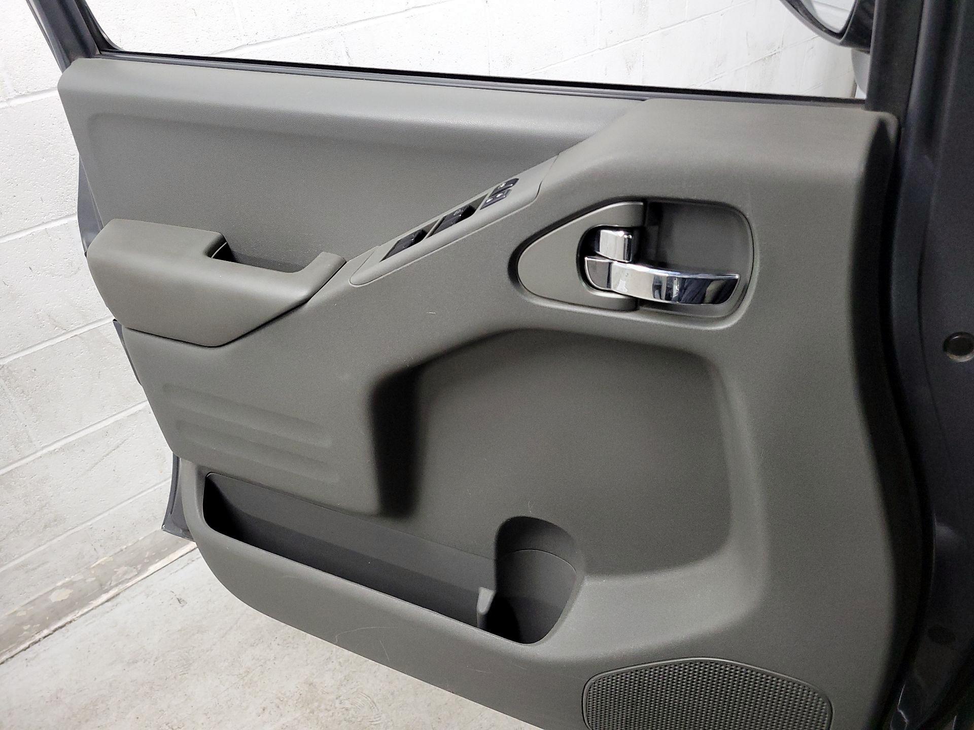 Thumbnail: 2020 Nissan Frontier - 12