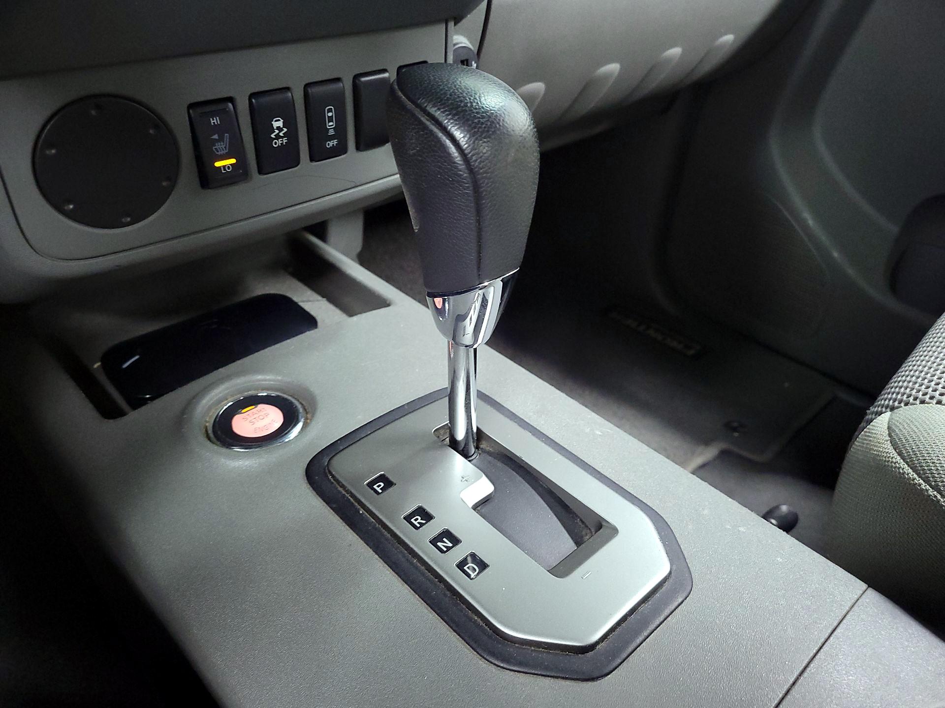 Thumbnail: 2020 Nissan Frontier - 16