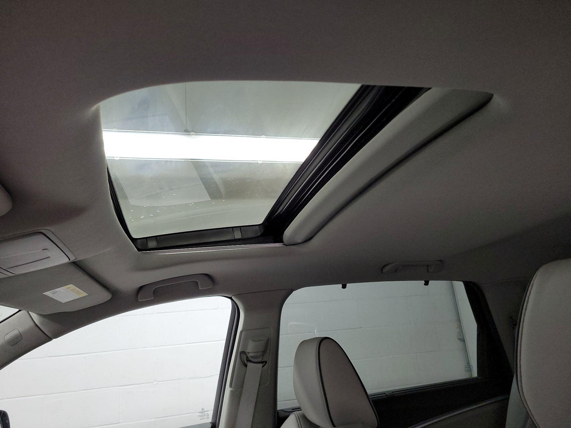 Thumbnail: 2017 Acura MDX - 20