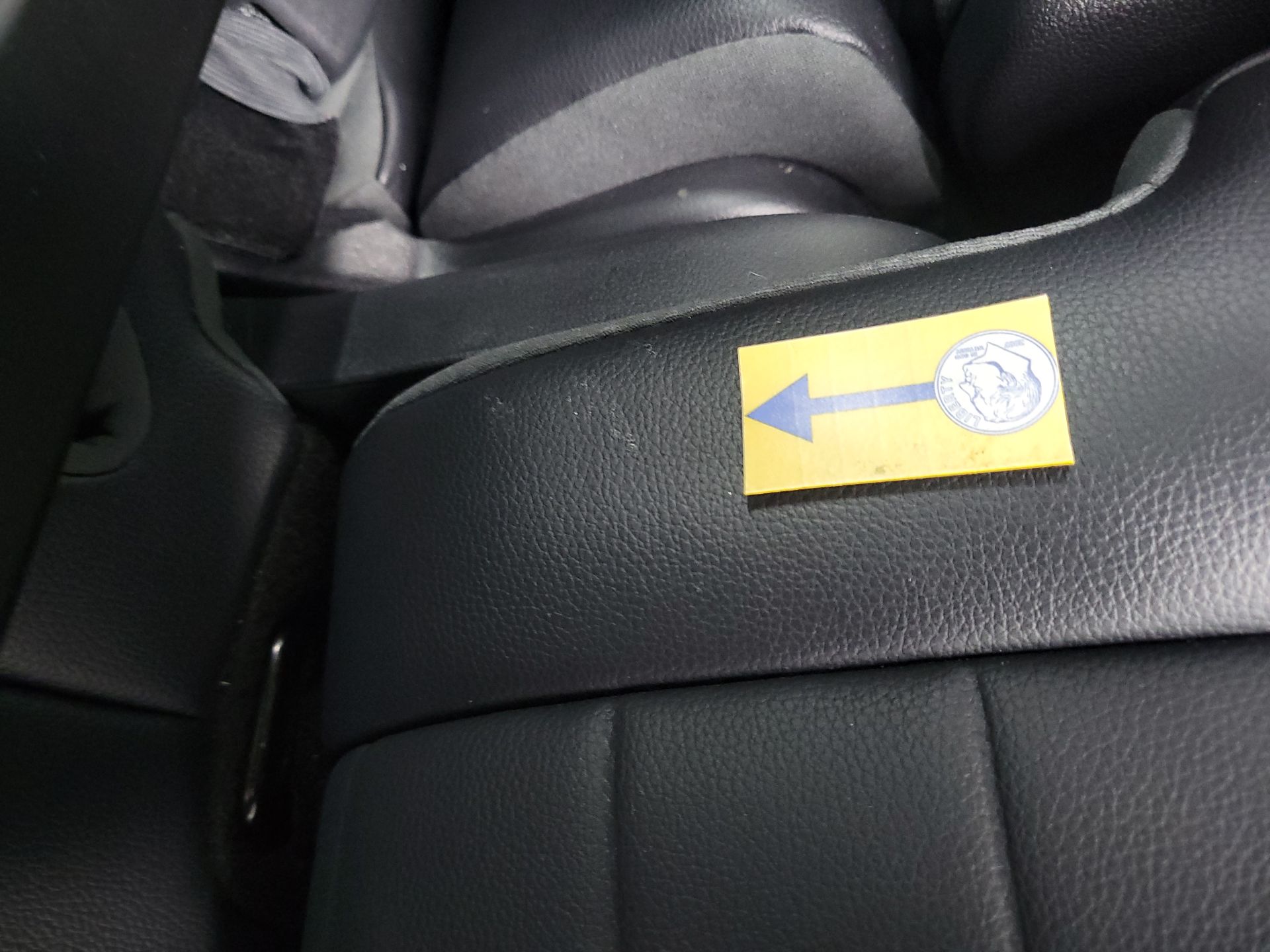 Thumbnail: 2023 Toyota Highlander - 20