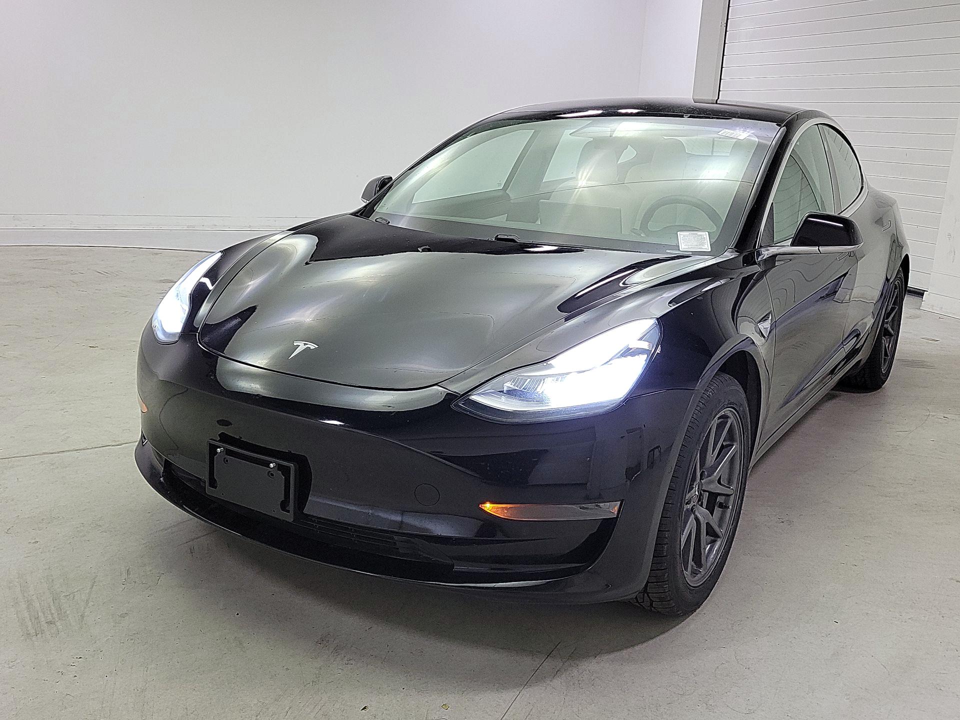 Thumbnail: 2020 Tesla Model 3 - 3