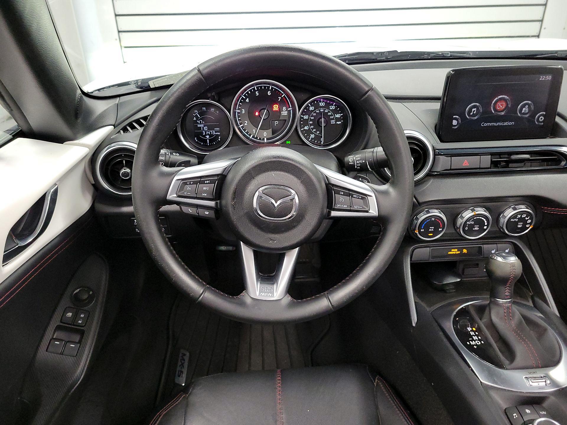 Thumbnail: 2018 Mazda MX-5 Miata - 10