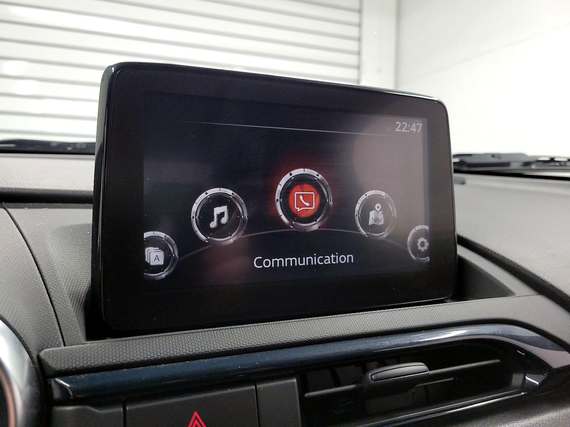 Thumbnail: 2018 Mazda MX-5 Miata - 14