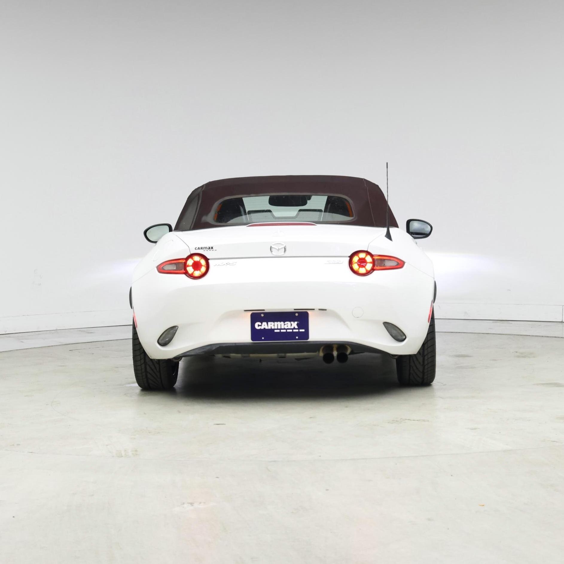 Thumbnail: 2018 Mazda MX-5 Miata - 6