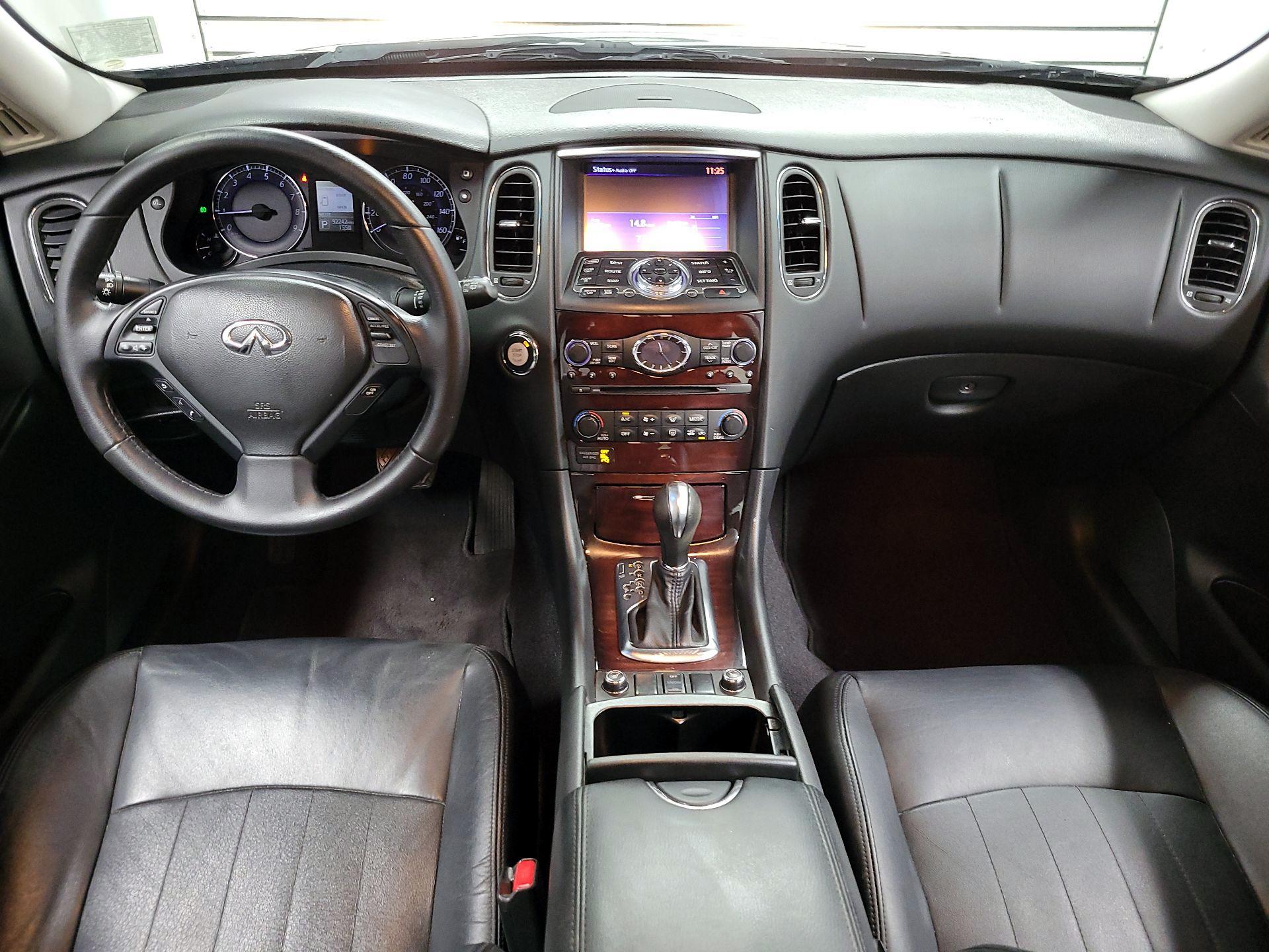 Thumbnail: 2017 INFINITI QX50 - 9