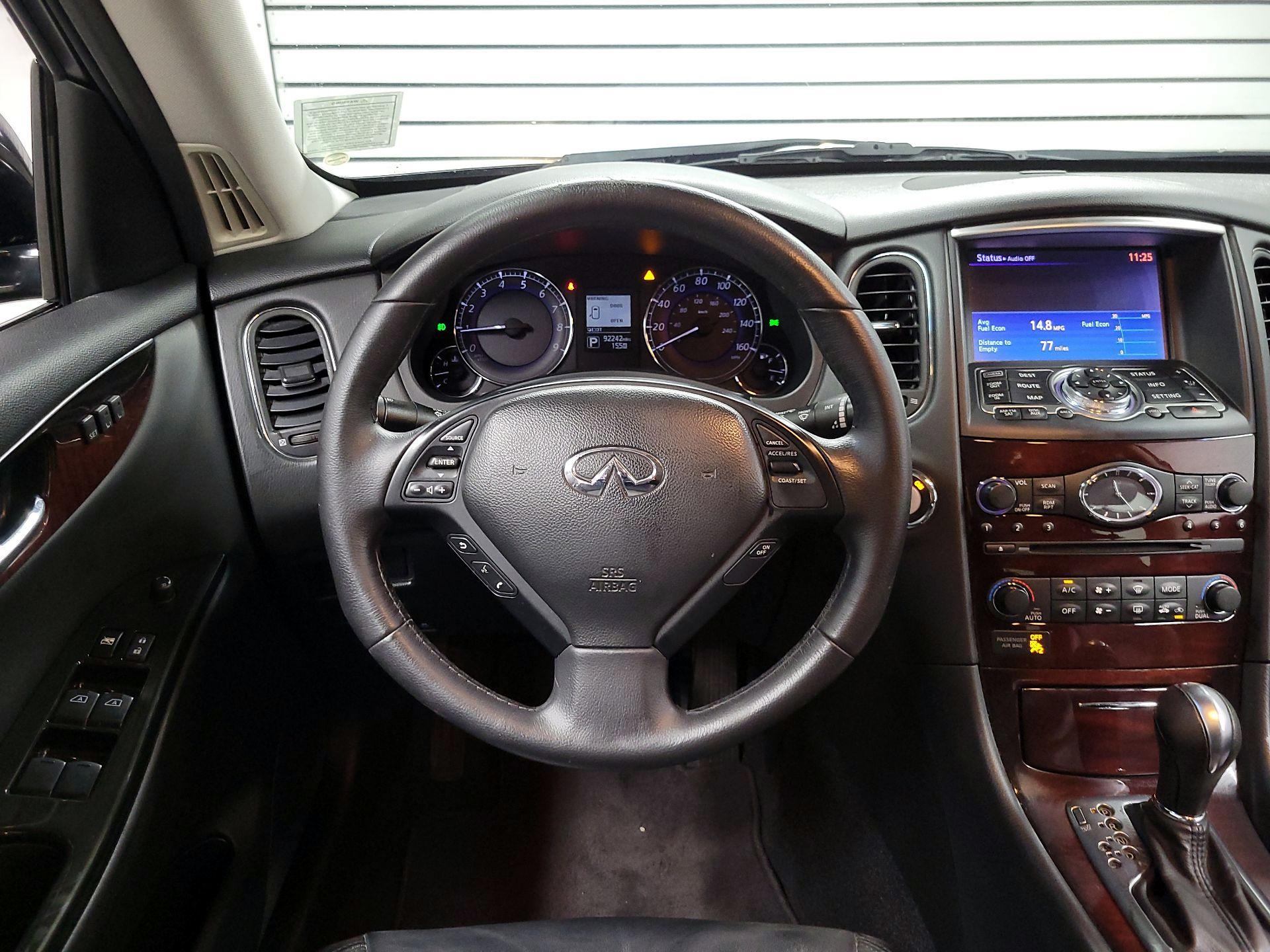 Thumbnail: 2017 INFINITI QX50 - 10