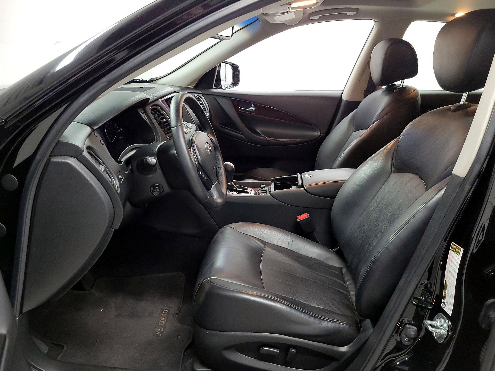 Thumbnail: 2017 INFINITI QX50 - 11