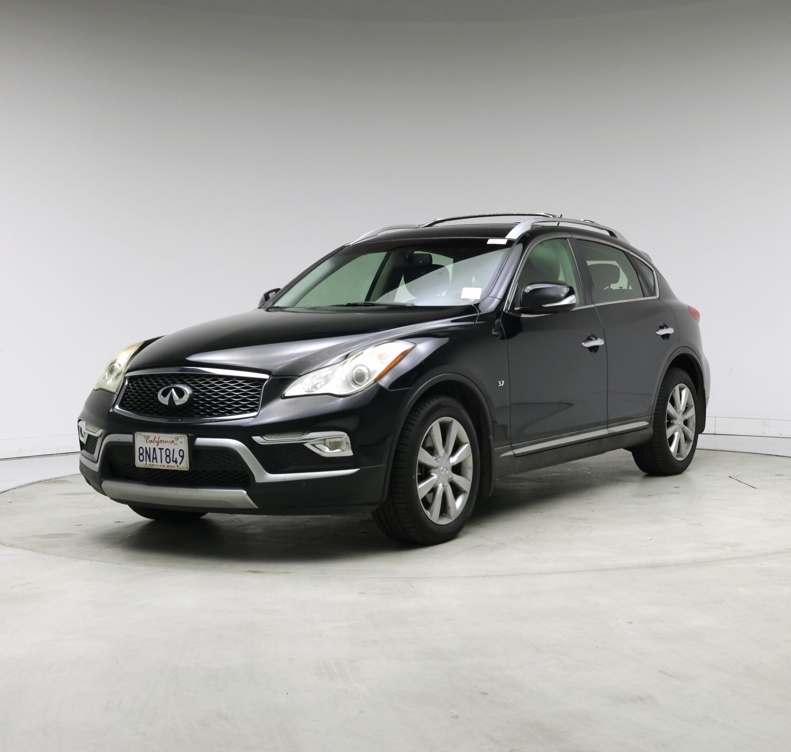 Thumbnail: 2017 INFINITI QX50 - 4