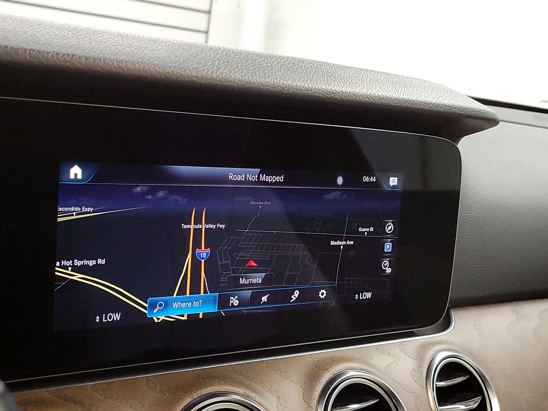 Thumbnail: 2022 Mercedes-Benz E-Class - 14