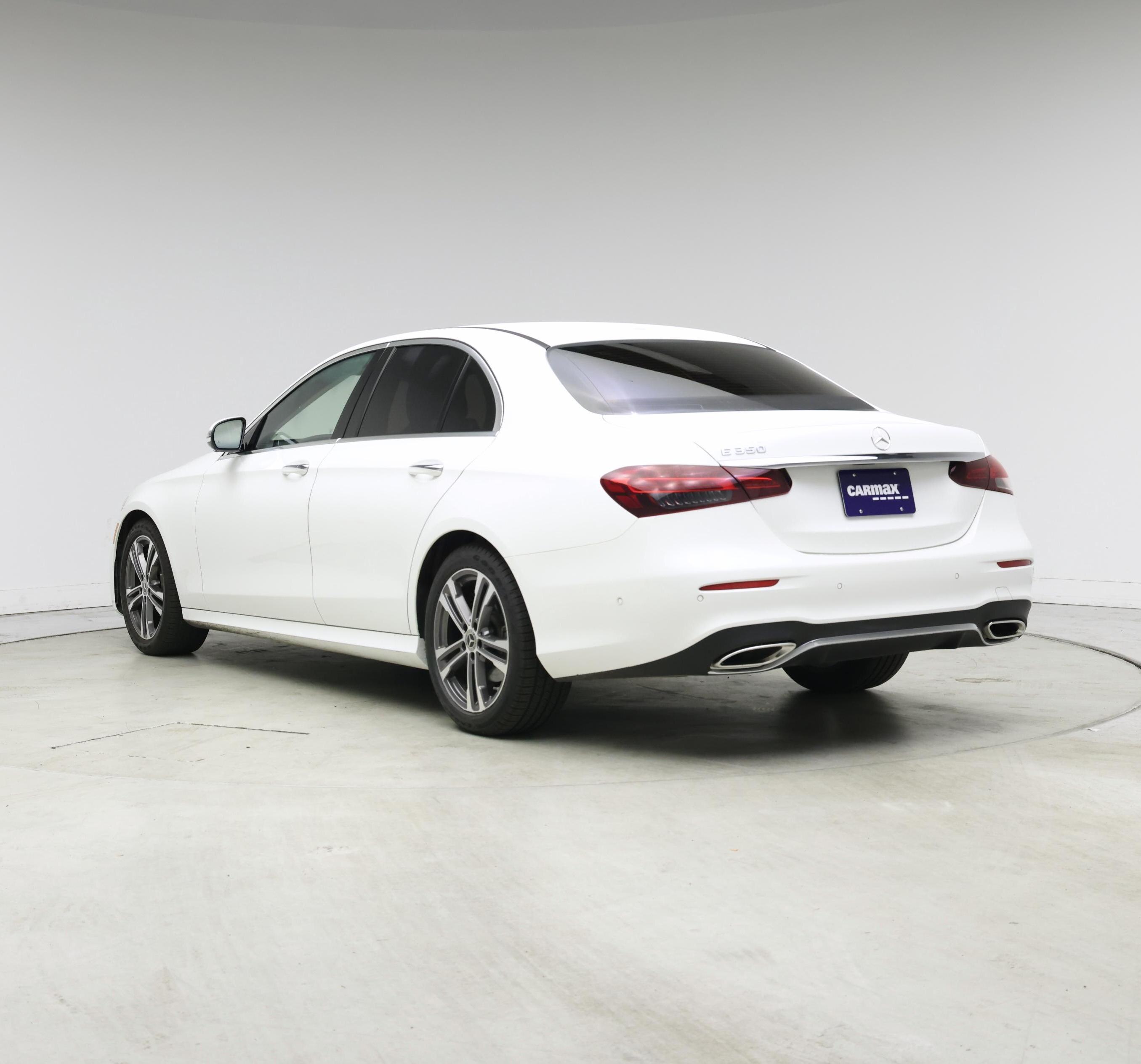 Thumbnail: 2022 Mercedes-Benz E-Class - 2