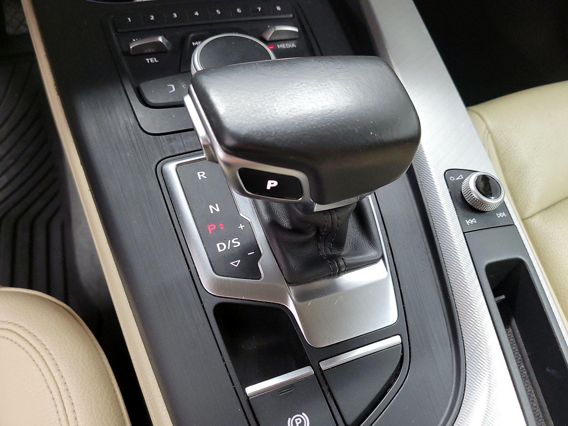 Thumbnail: 2017 Audi A4 - 15