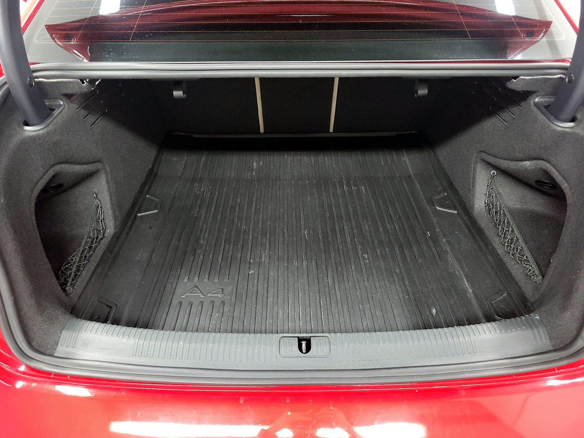 Thumbnail: 2017 Audi A4 - 17