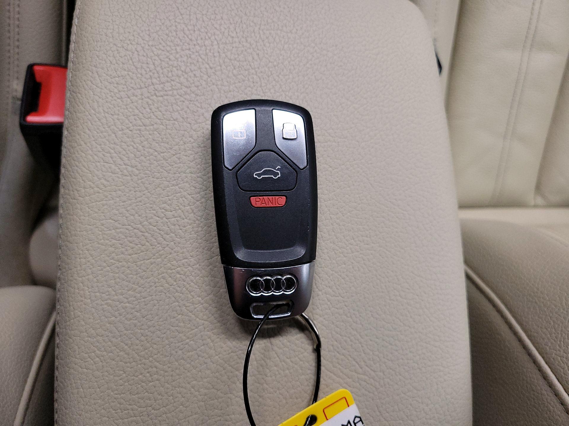 Thumbnail: 2017 Audi A4 - 19