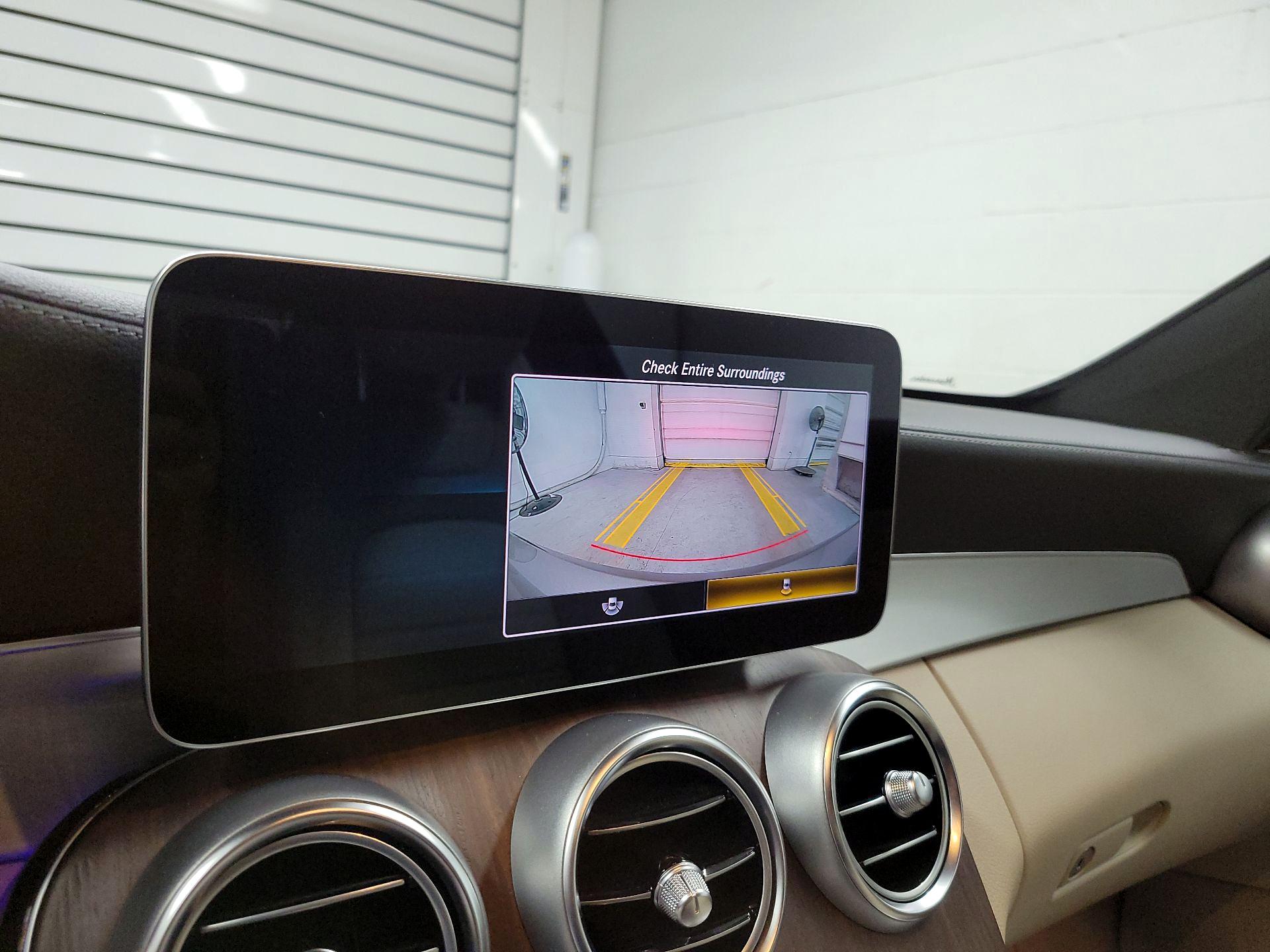 Thumbnail: 2023 Mercedes-Benz C-Class - 14