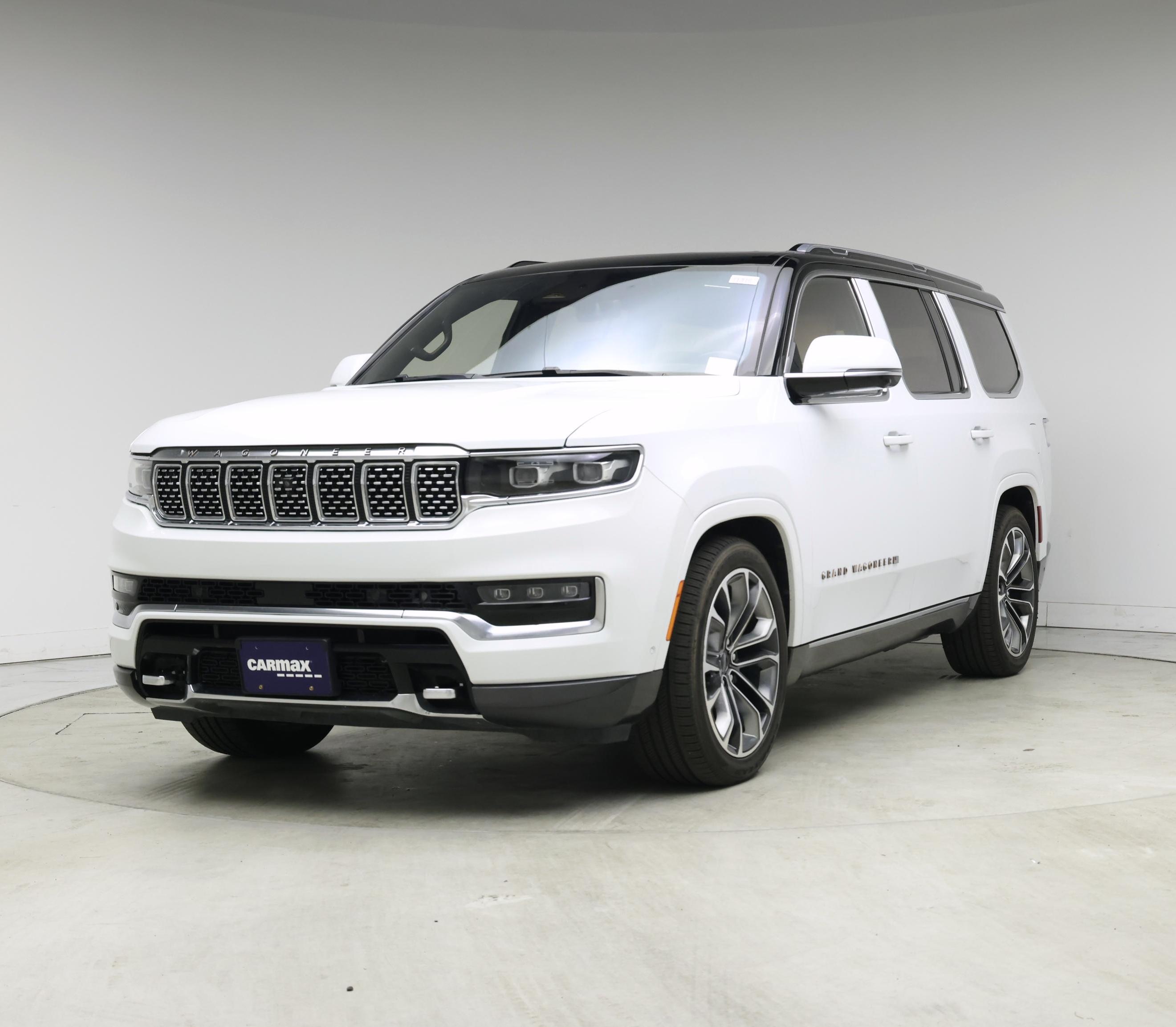 Thumbnail: 2022 Jeep Grand Wagoneer - 4