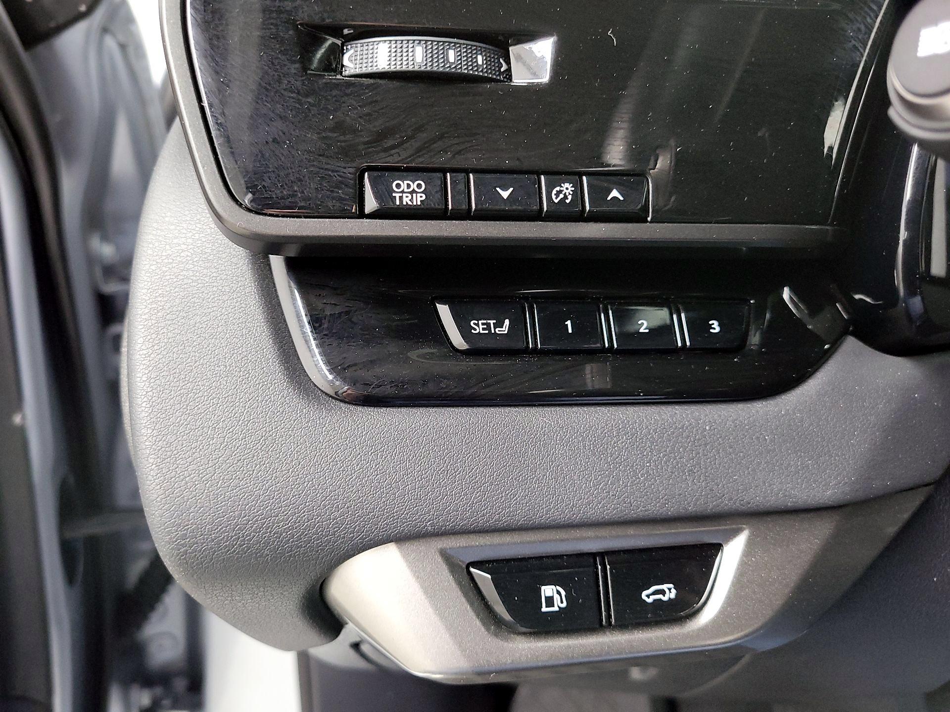 Thumbnail: 2023 Lexus RX - 13