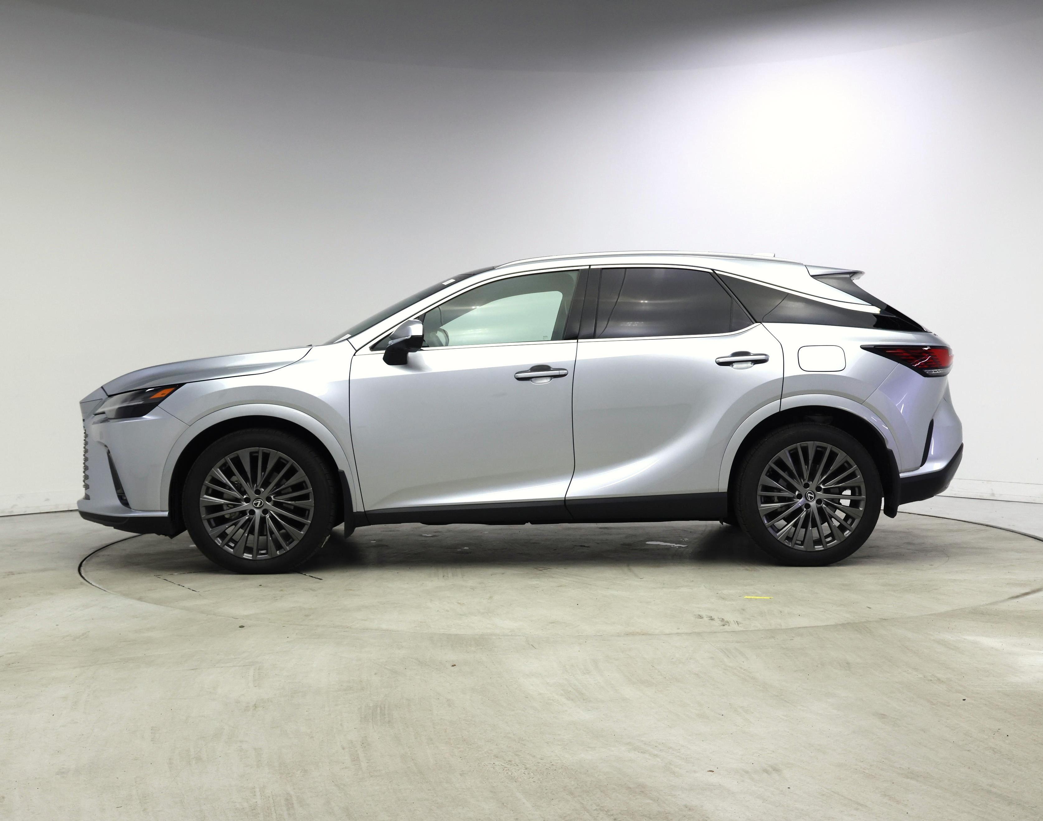 Thumbnail: 2023 Lexus RX - 3