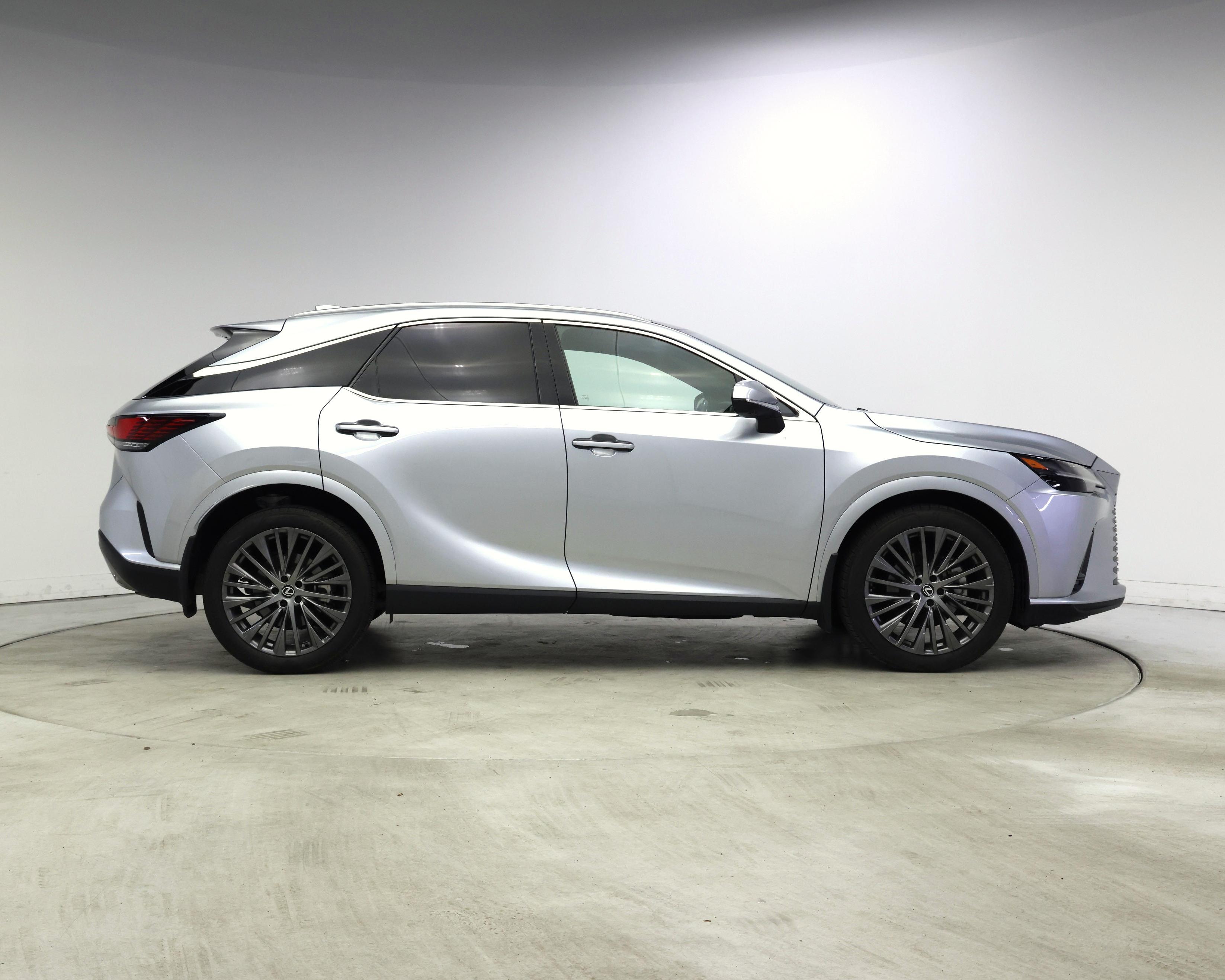 Thumbnail: 2023 Lexus RX - 7