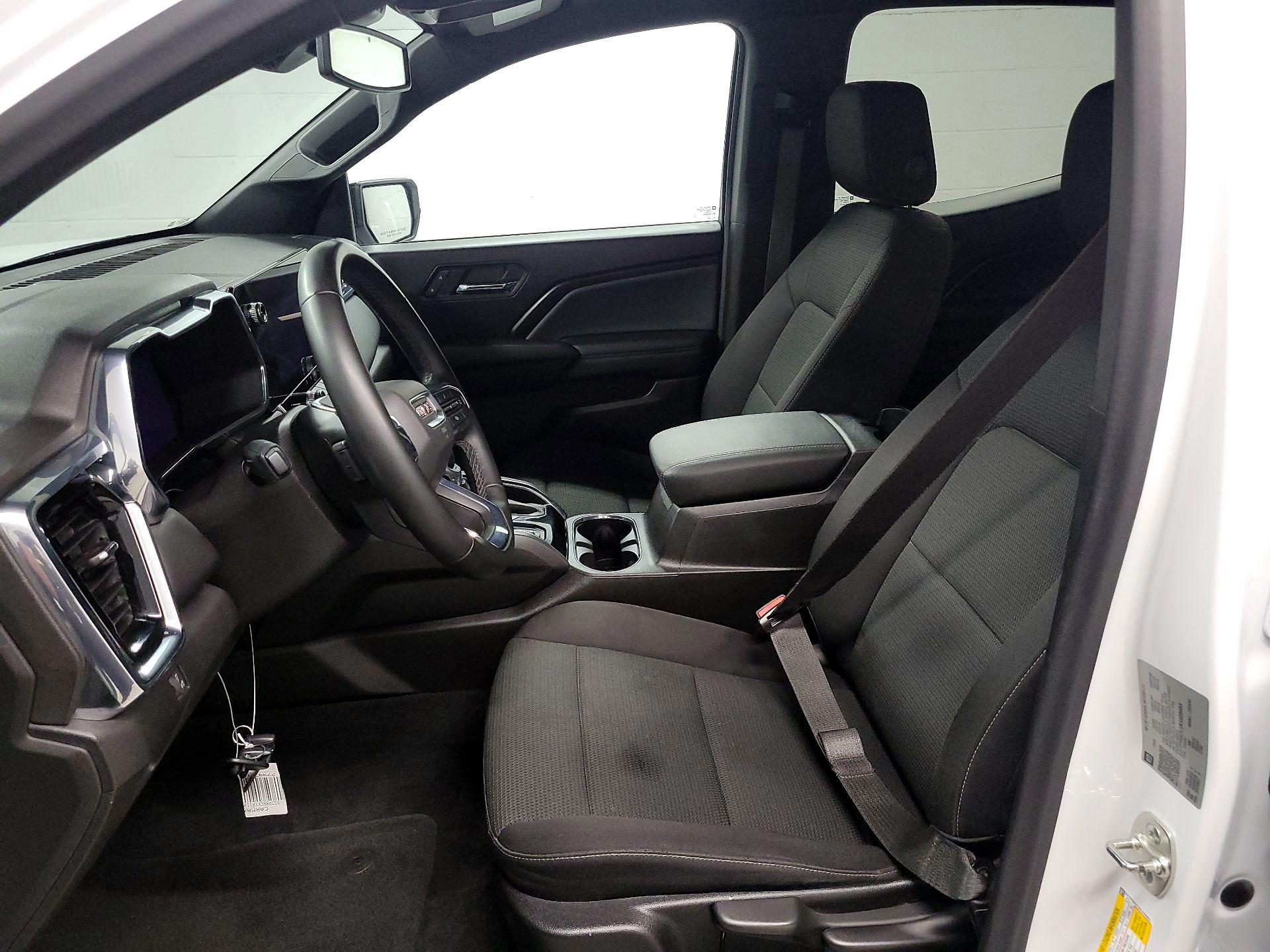 Thumbnail: 2024 GMC Canyon - 11