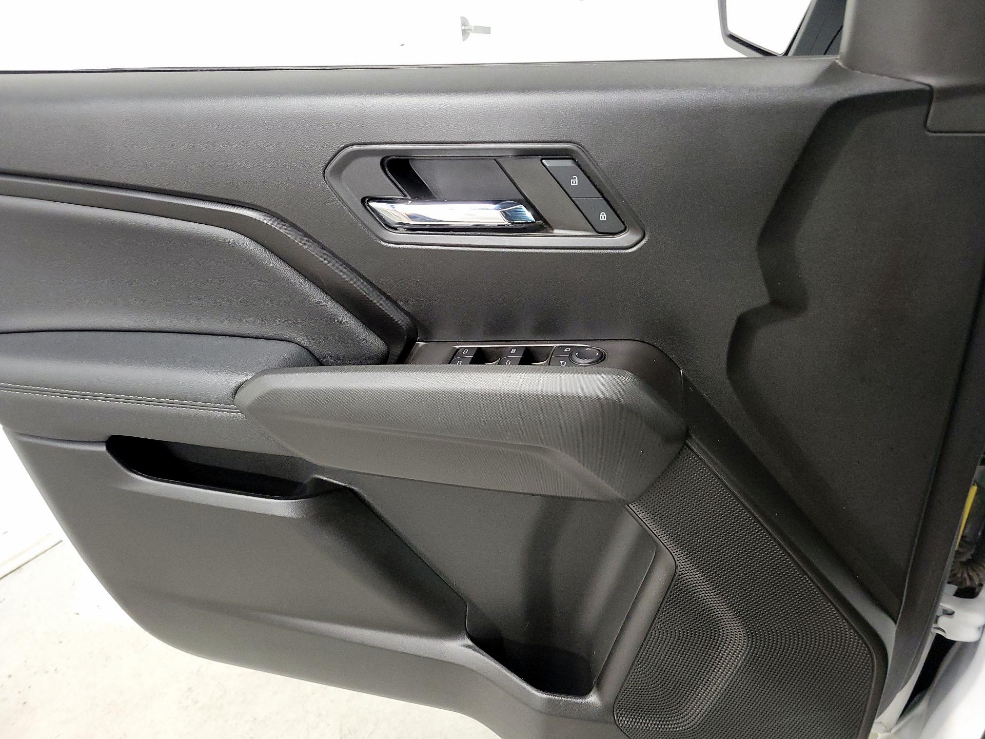 Thumbnail: 2024 GMC Canyon - 12