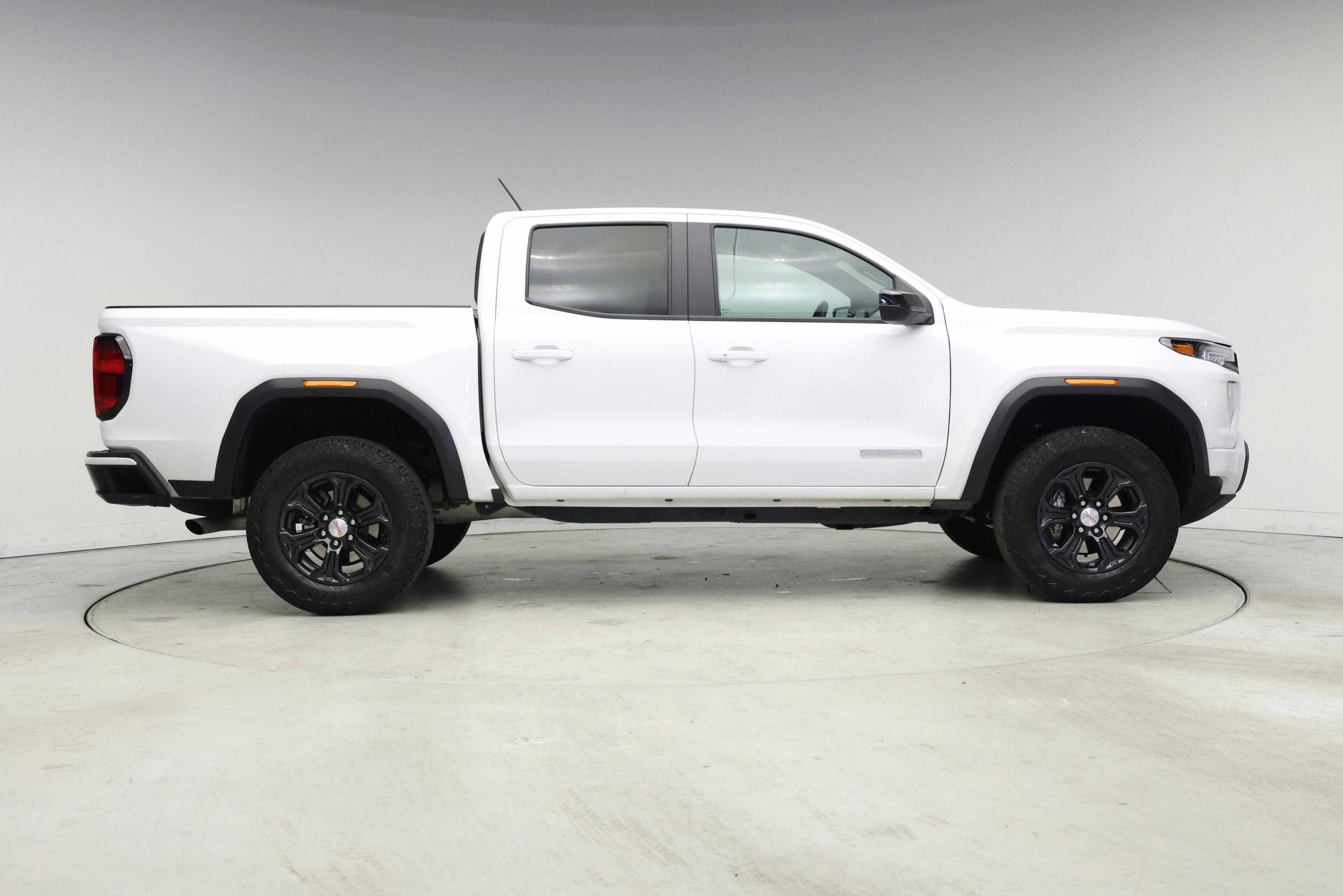 Thumbnail: 2024 GMC Canyon - 7