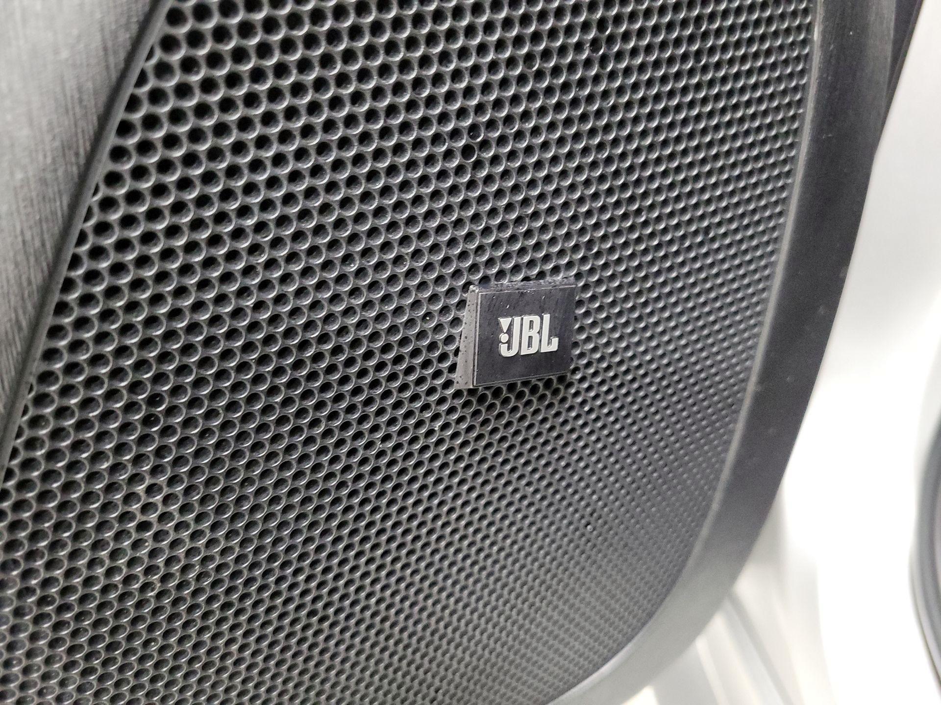 Thumbnail: 2014 Toyota Prius - 19