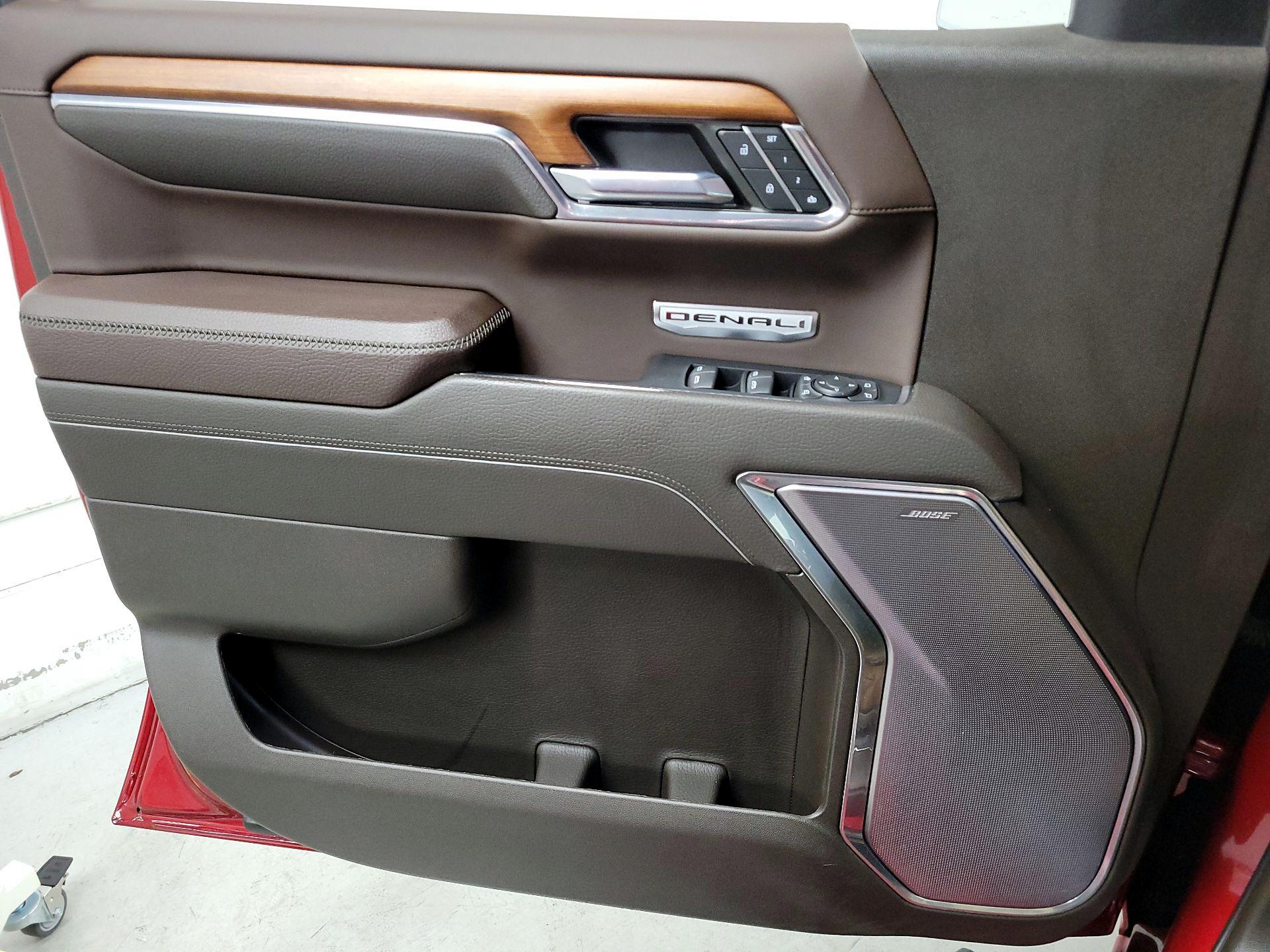 Thumbnail: 2023 GMC Sierra 1500 - 12