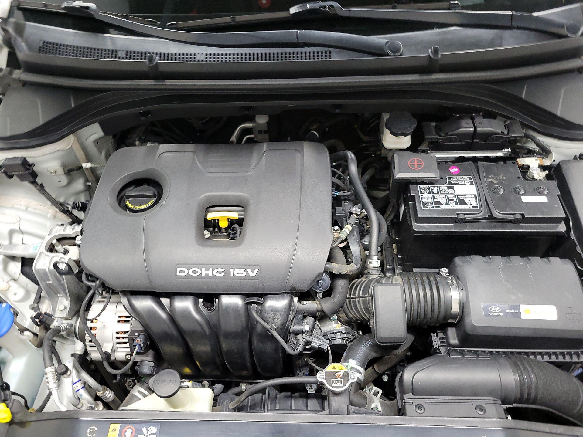 Thumbnail: 2018 Hyundai Elantra - 19